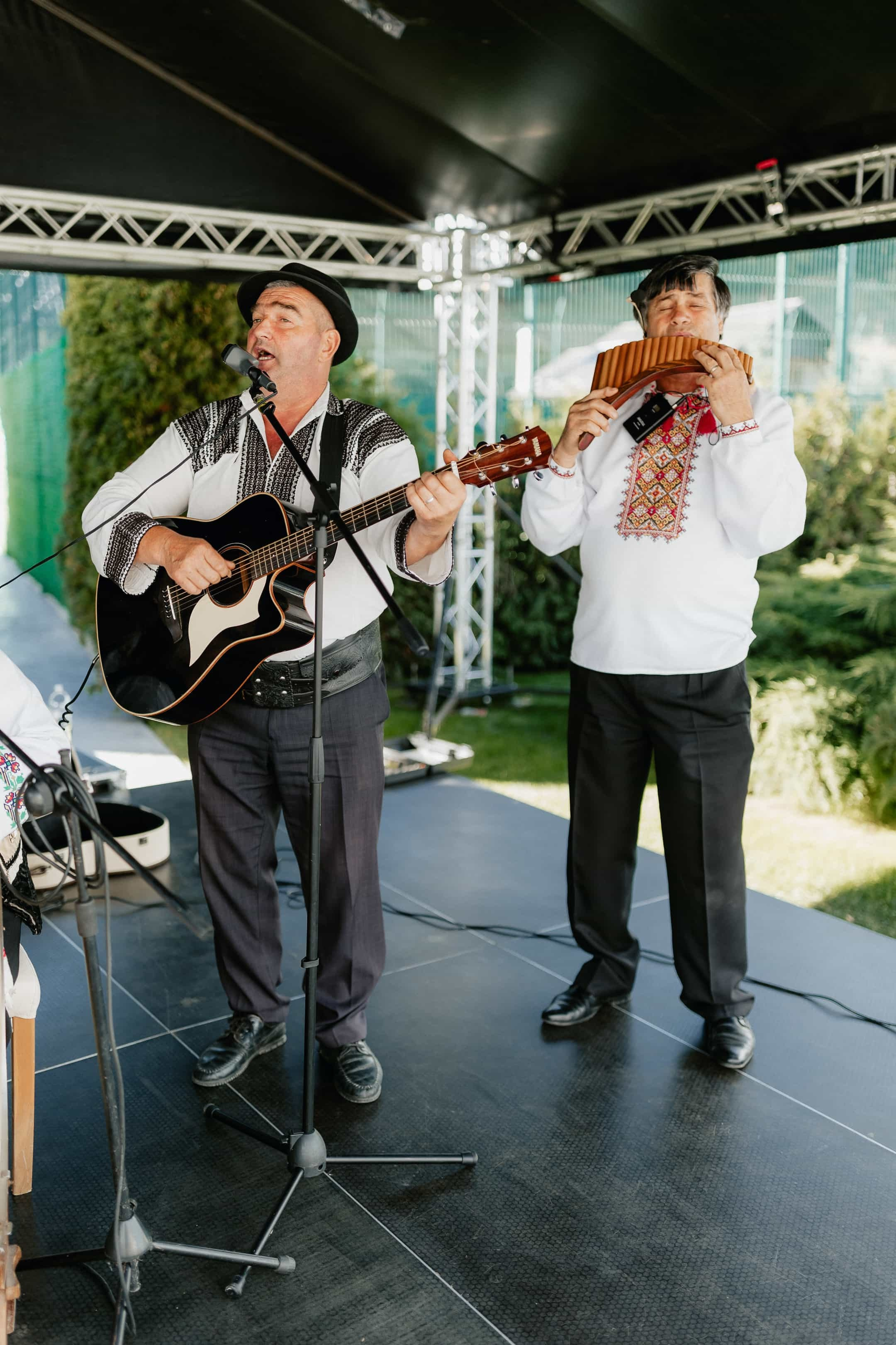 Stefanel & Elena. MovieFrames.ro