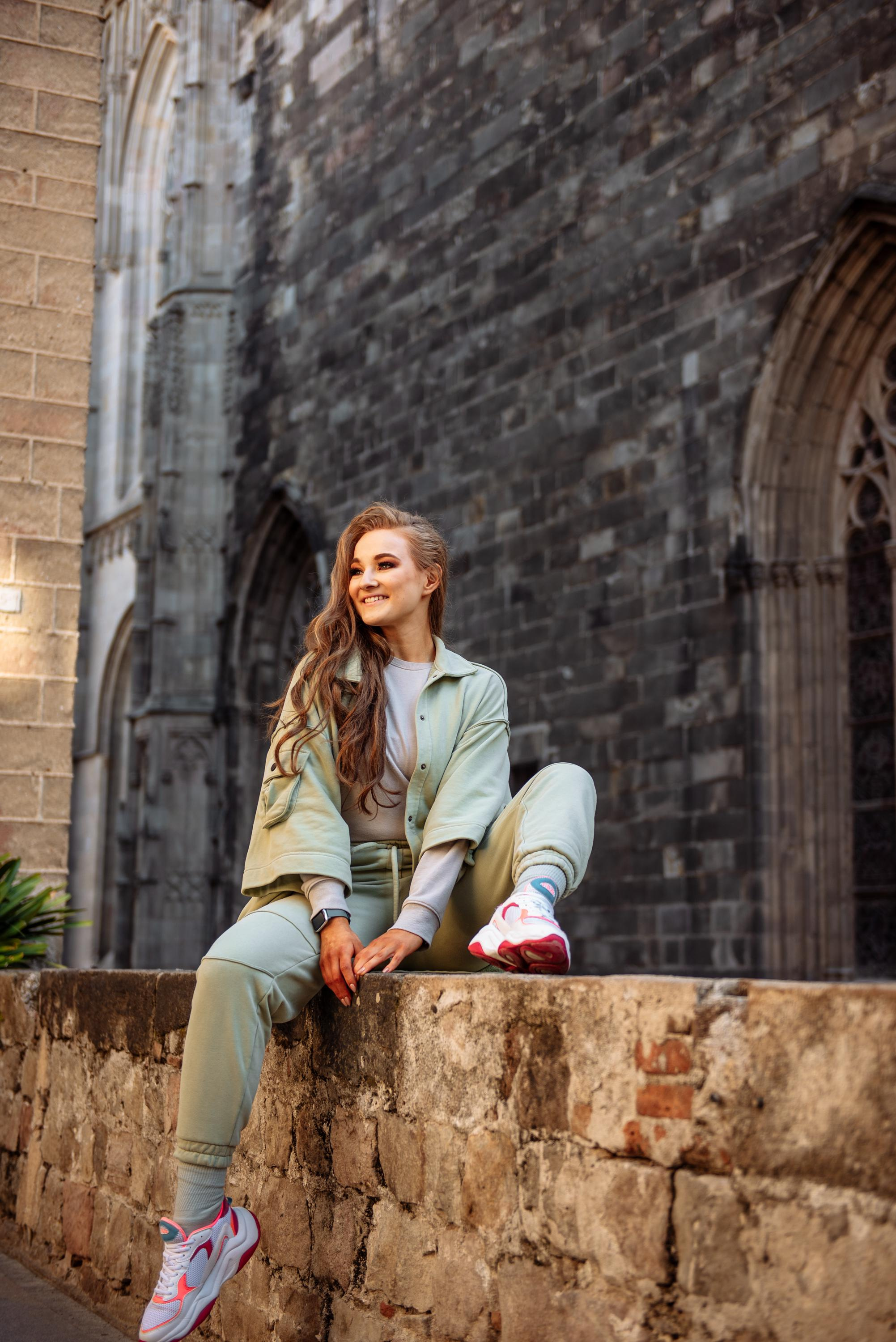 Anastasia foto tour en Barcelona. Professional photography services in Barcelona by Ekaterina Gasanova