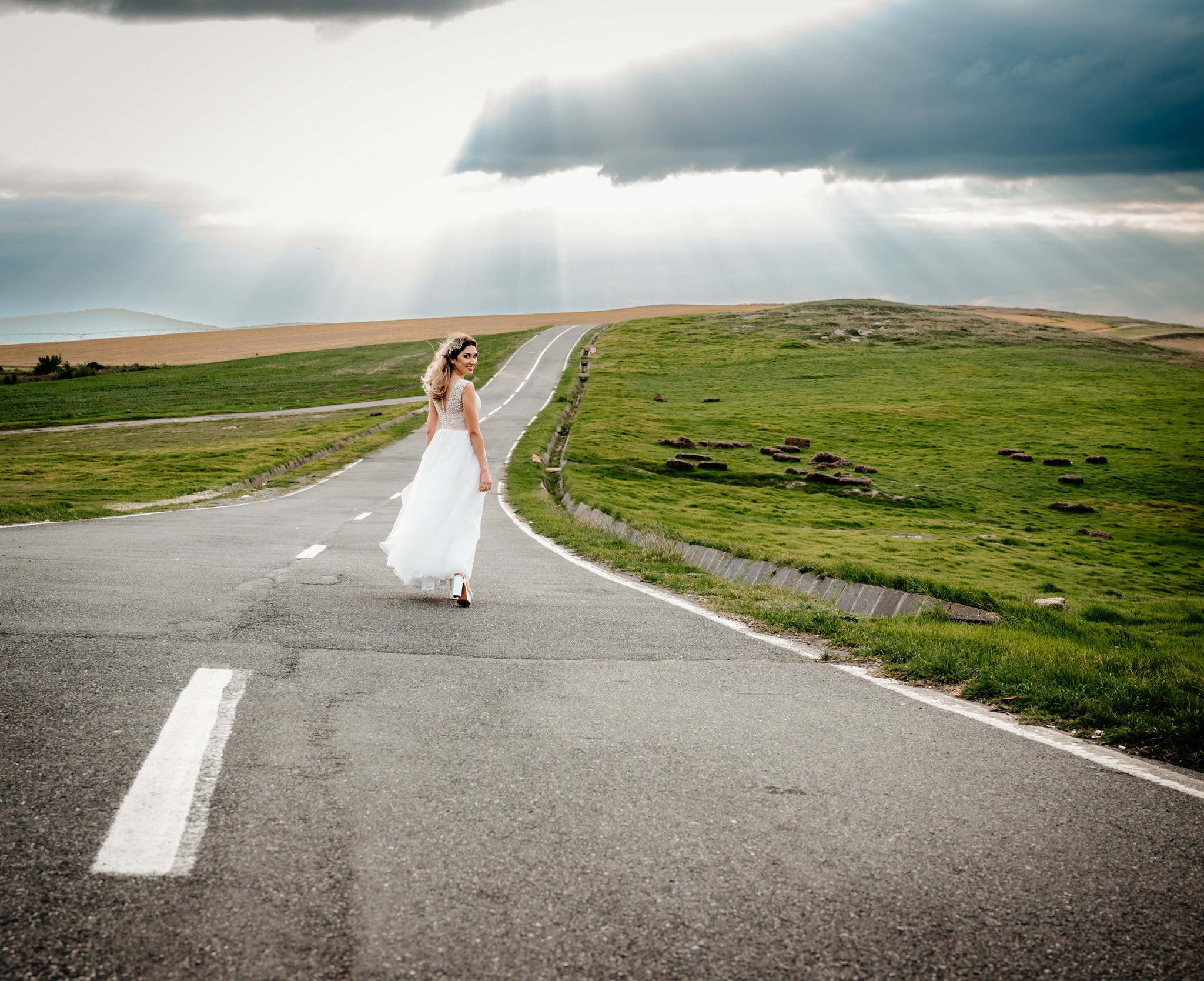 Alexandra & Robert. Www.besttalesstudio.com