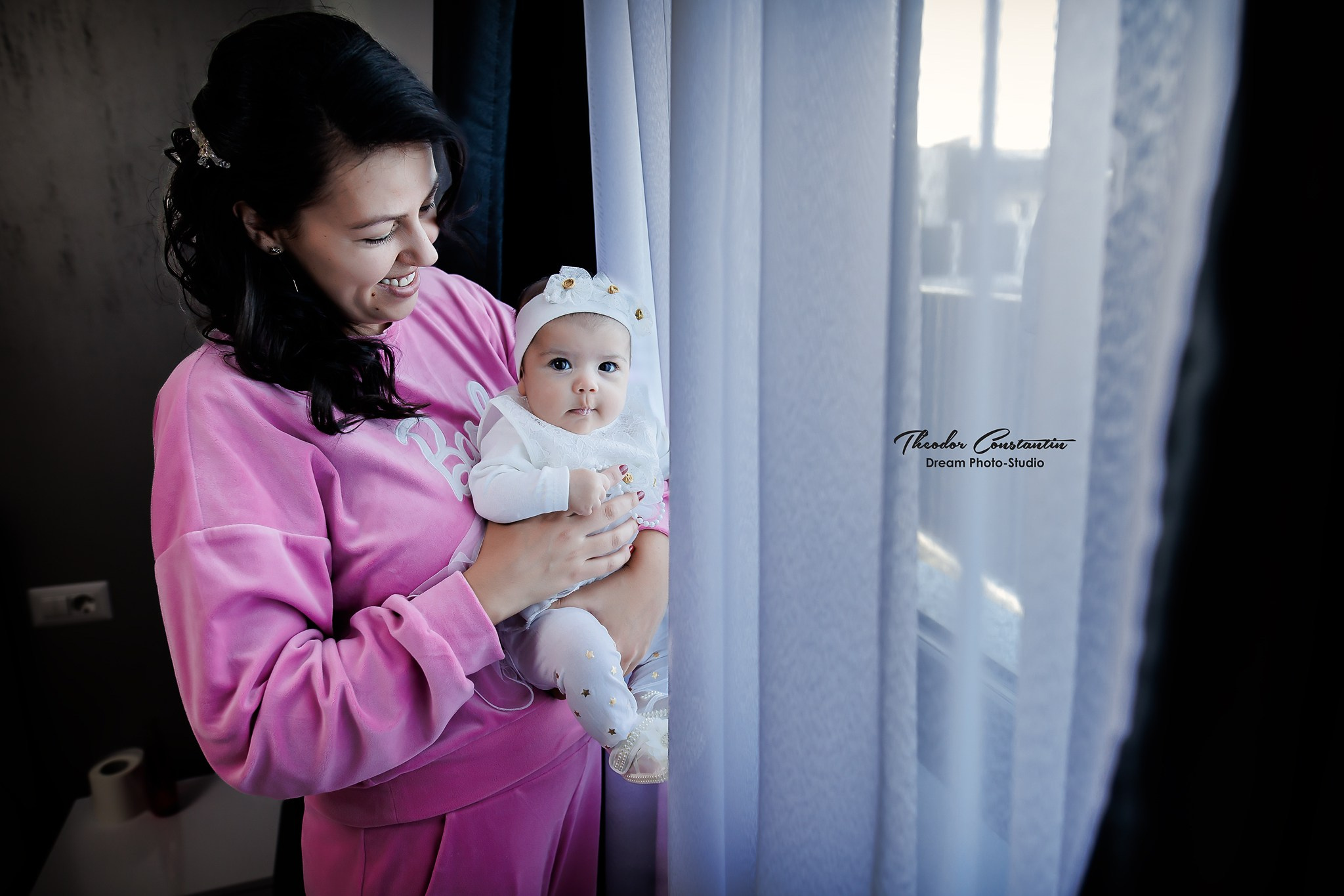 Botez. Dream Studio Galați – ședințe foto profesionale pentru familie, portrete și evenimente