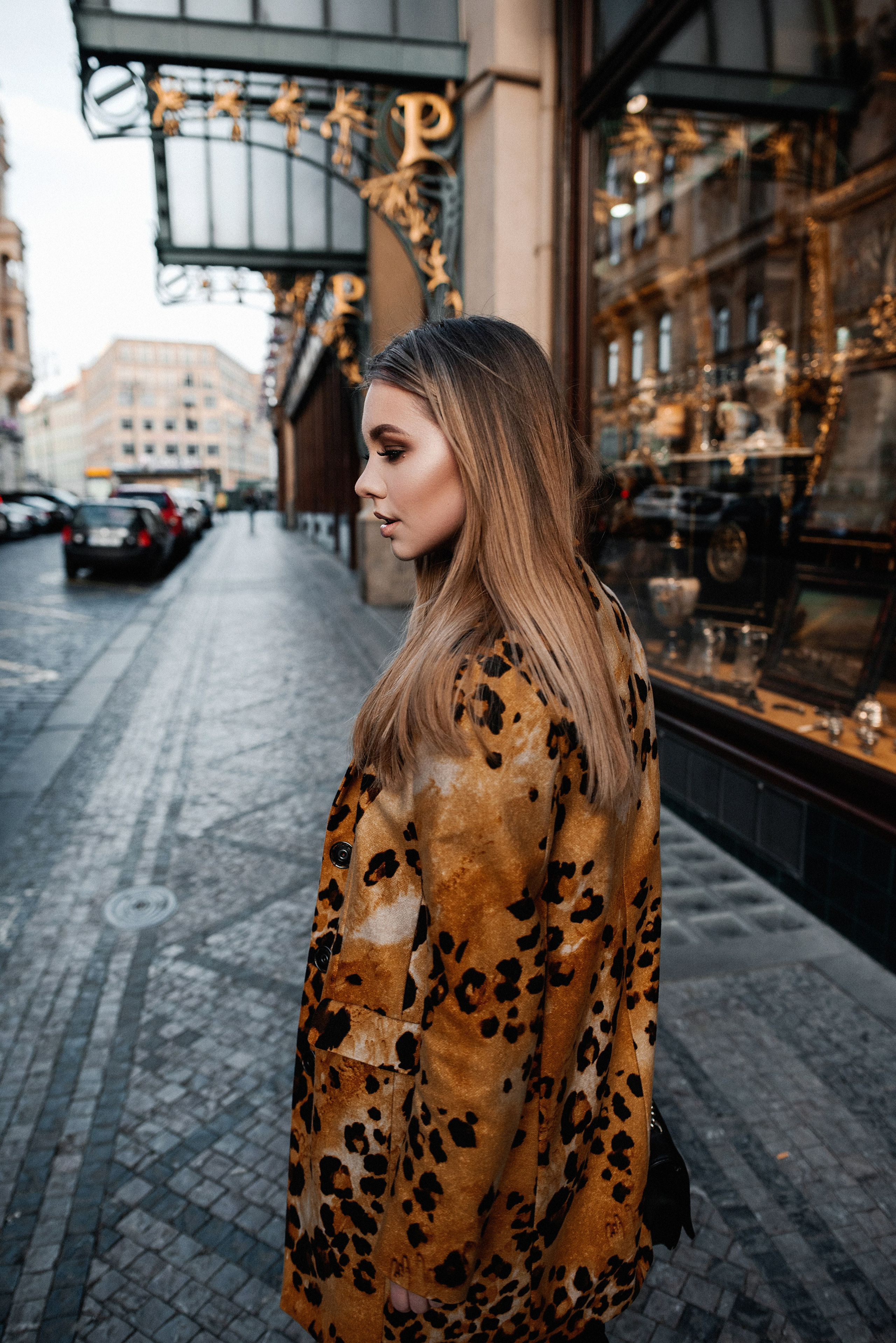 Katrin. ANNA-MARIA PHOTO CONTENT CREATOR — фотограф, естет, художник і візуальний експерт Instagram у Празі