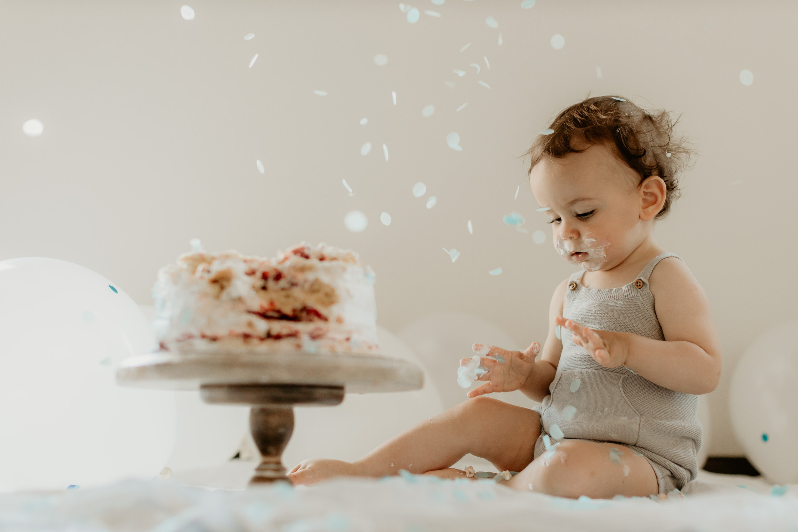 Cake Smash Session. Family and children photographer in Belgrade Milja Ciric