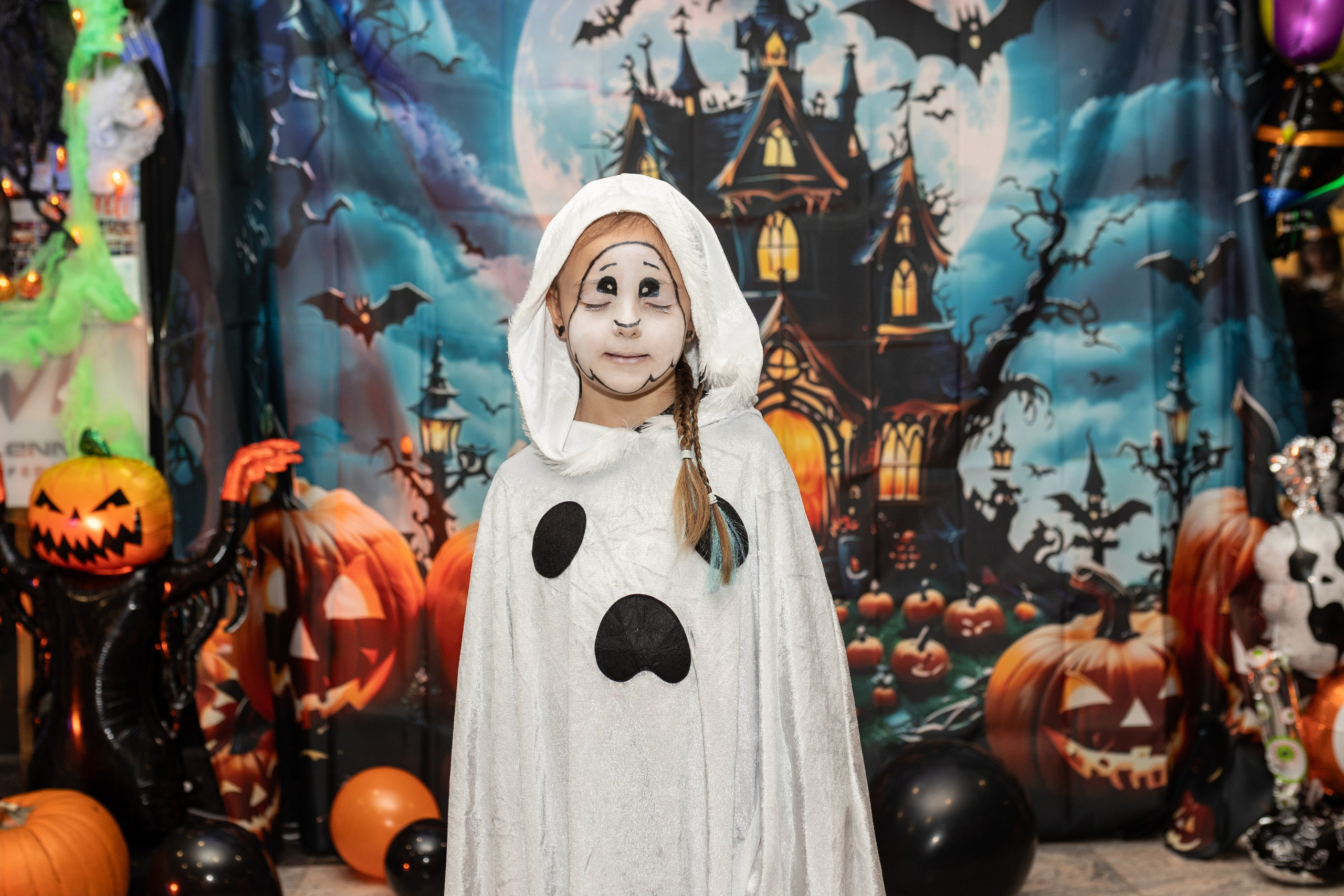 Leo dance studio Helloween 2025. Семейный и детский фотограф в Варшаве Мила Бобровская