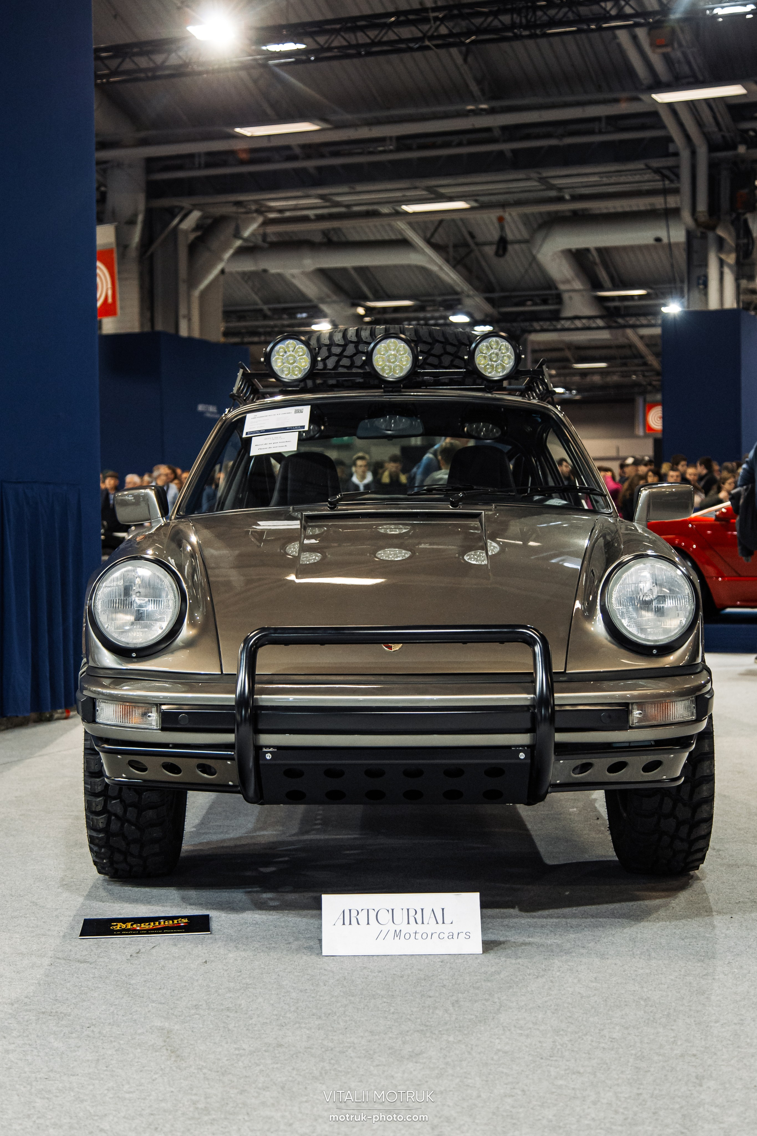 Retromobile 2023. Photographer in Paris — Vitalii Motruk