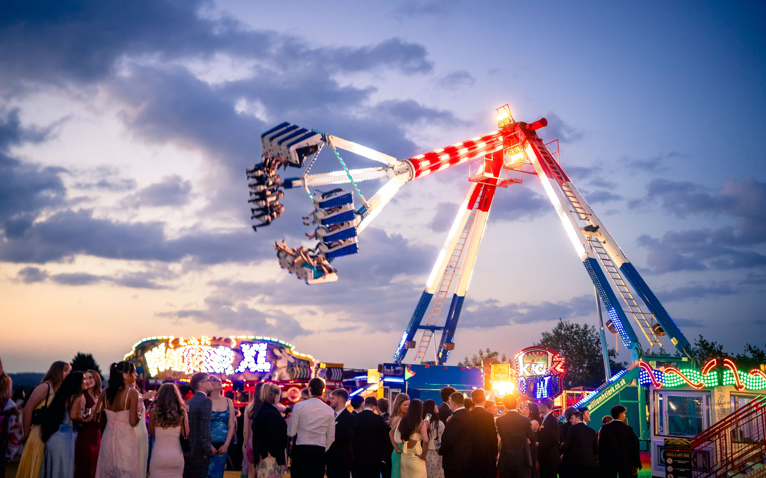 South College Summer Ball. Expect Miracles Photography by Kate & Andrew