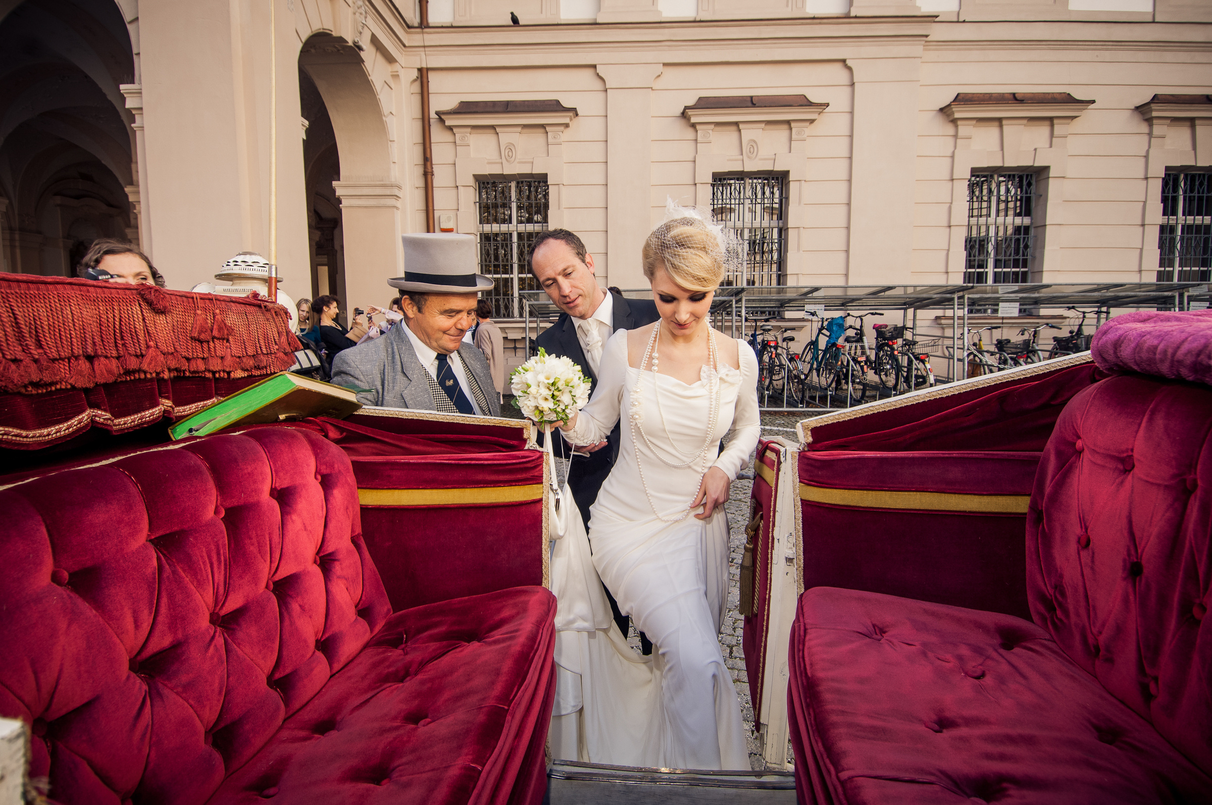 Traumhochzeit im Marmorsaal Schloss Mirabell - Salzburg. Hochzeitsfotograf München - Olga Boyko Hochzeitsreportage