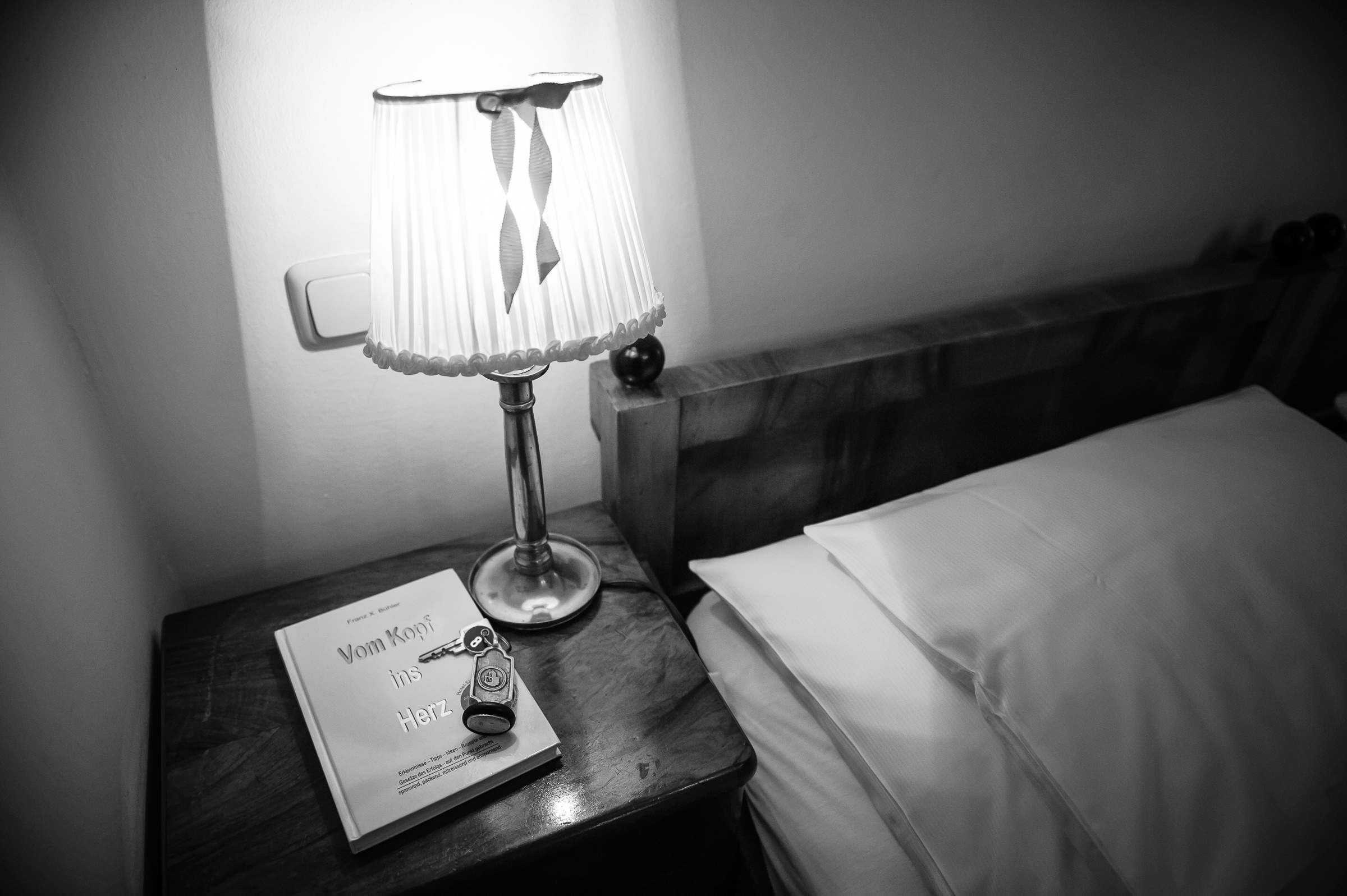 Traumhochzeit im Marmorsaal Schloss Mirabell - Salzburg. Hochzeitsfotograf München - Olga Boyko Hochzeitsreportage