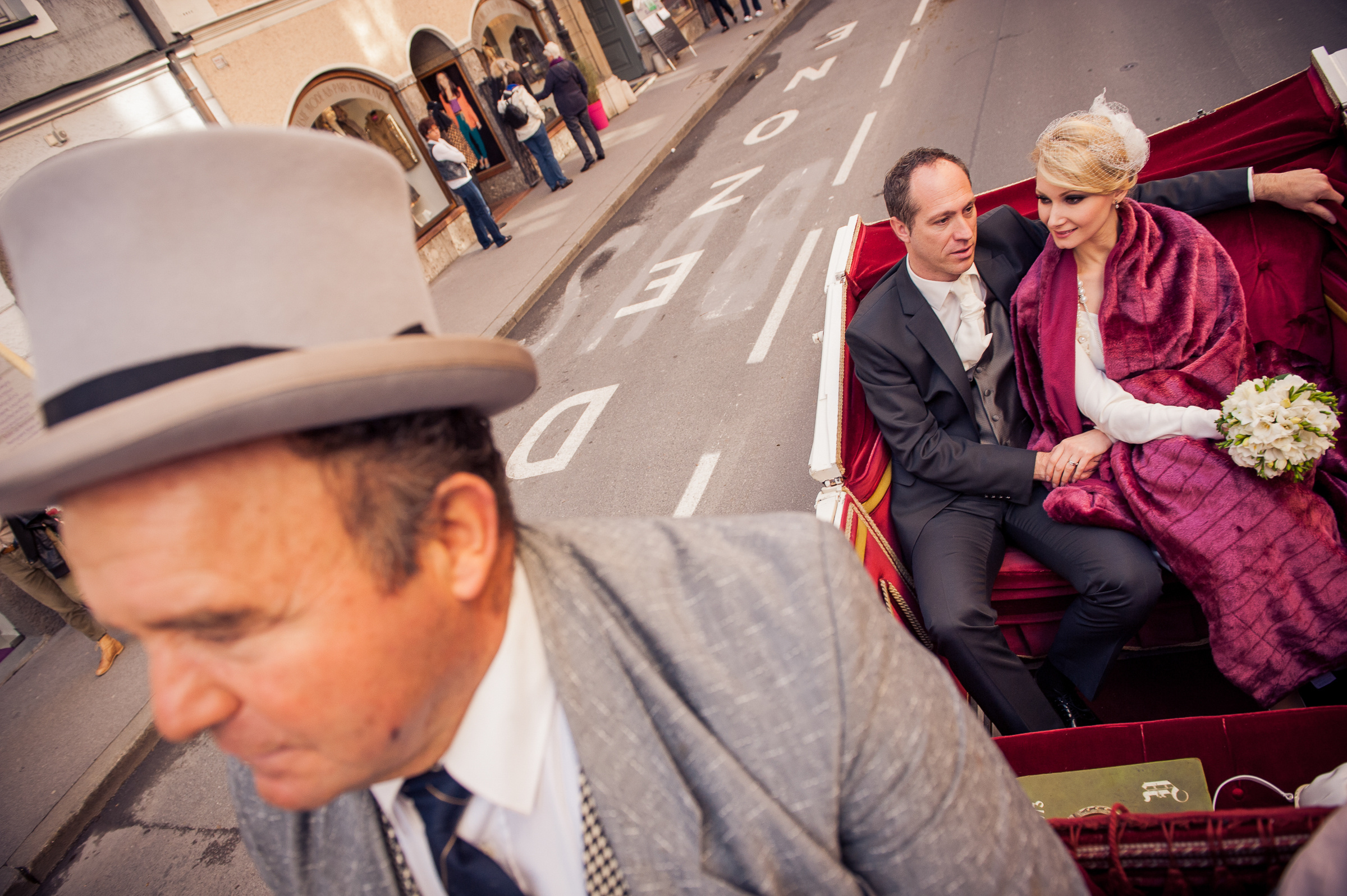 Traumhochzeit im Marmorsaal Schloss Mirabell - Salzburg. Hochzeitsfotograf München - Olga Boyko Hochzeitsreportage
