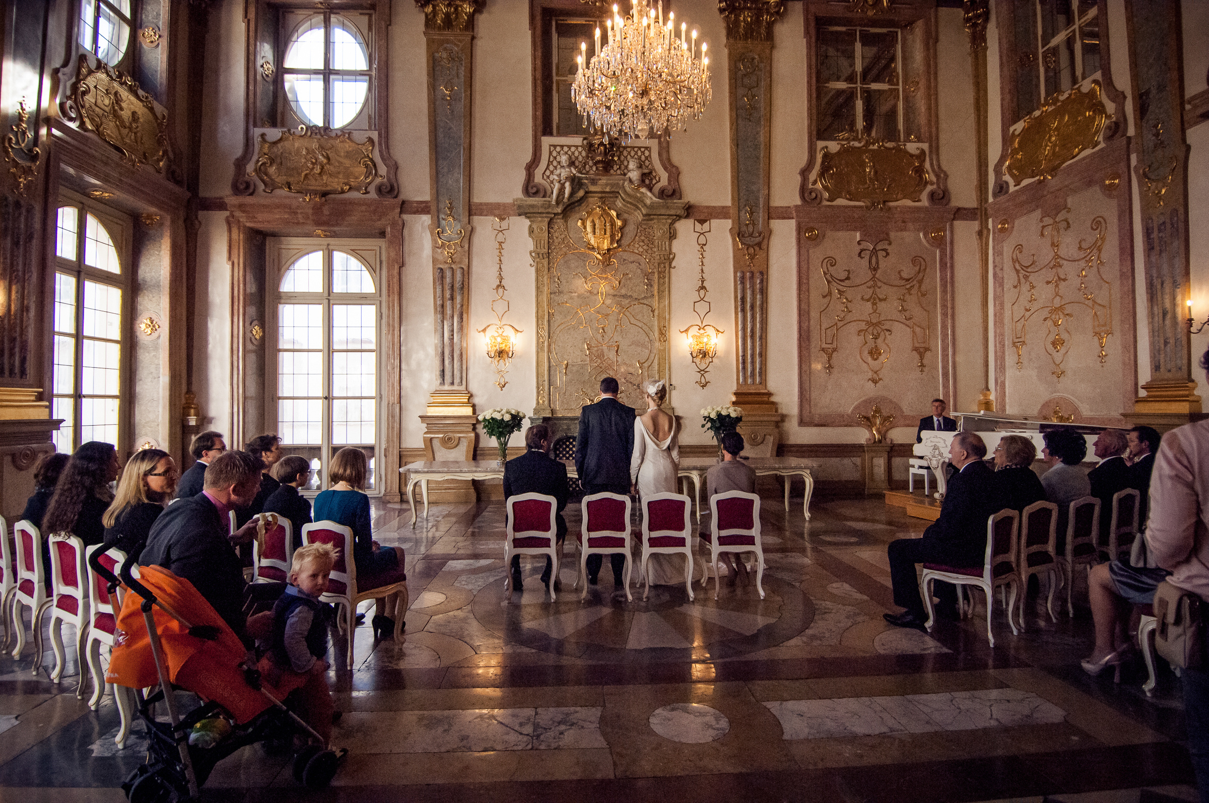 Traumhochzeit im Marmorsaal Schloss Mirabell - Salzburg. Hochzeitsfotograf München - Olga Boyko Hochzeitsreportage