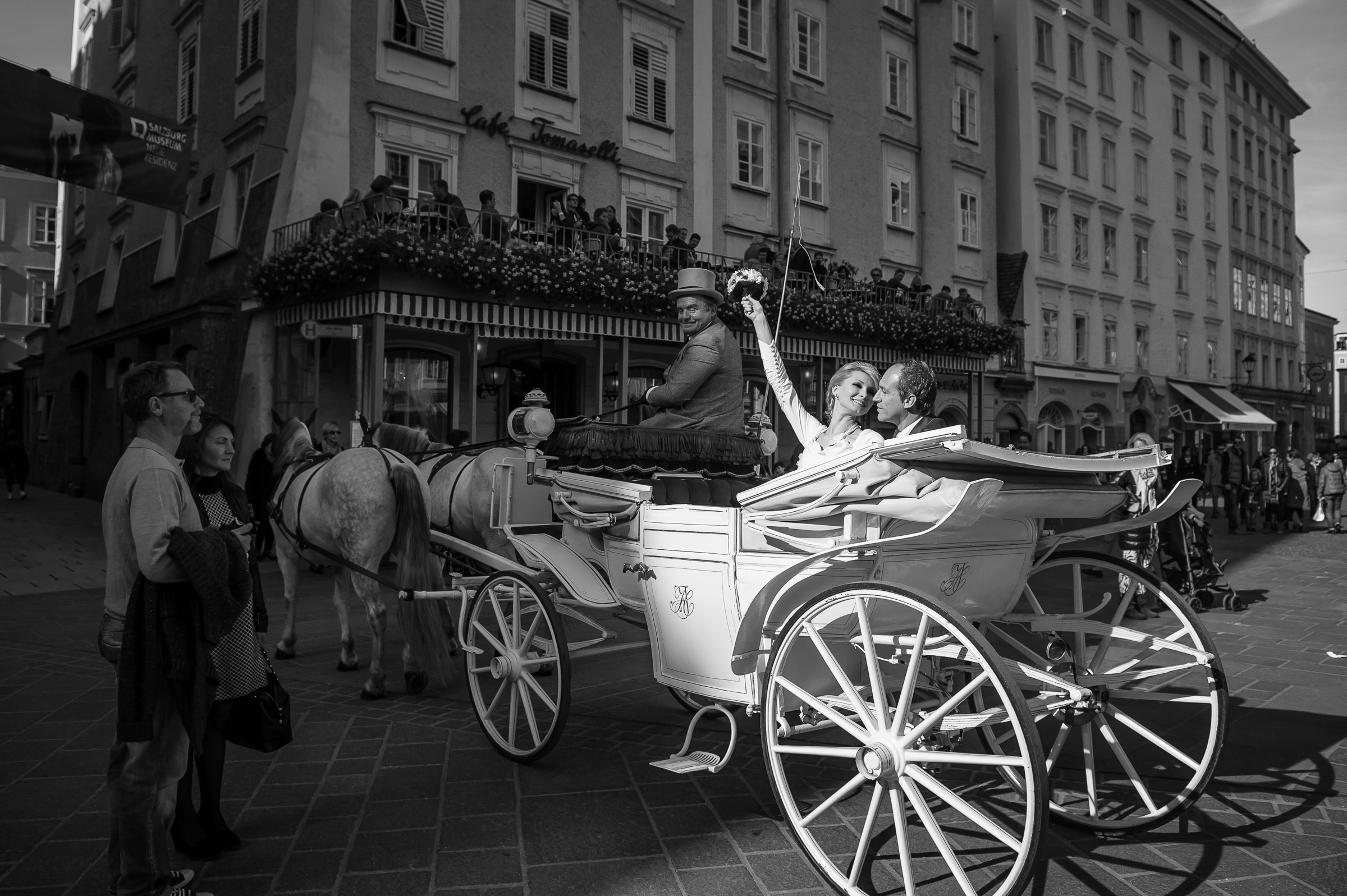 Traumhochzeit im Marmorsaal Schloss Mirabell - Salzburg. Hochzeitsfotograf München - Olga Boyko Hochzeitsreportage