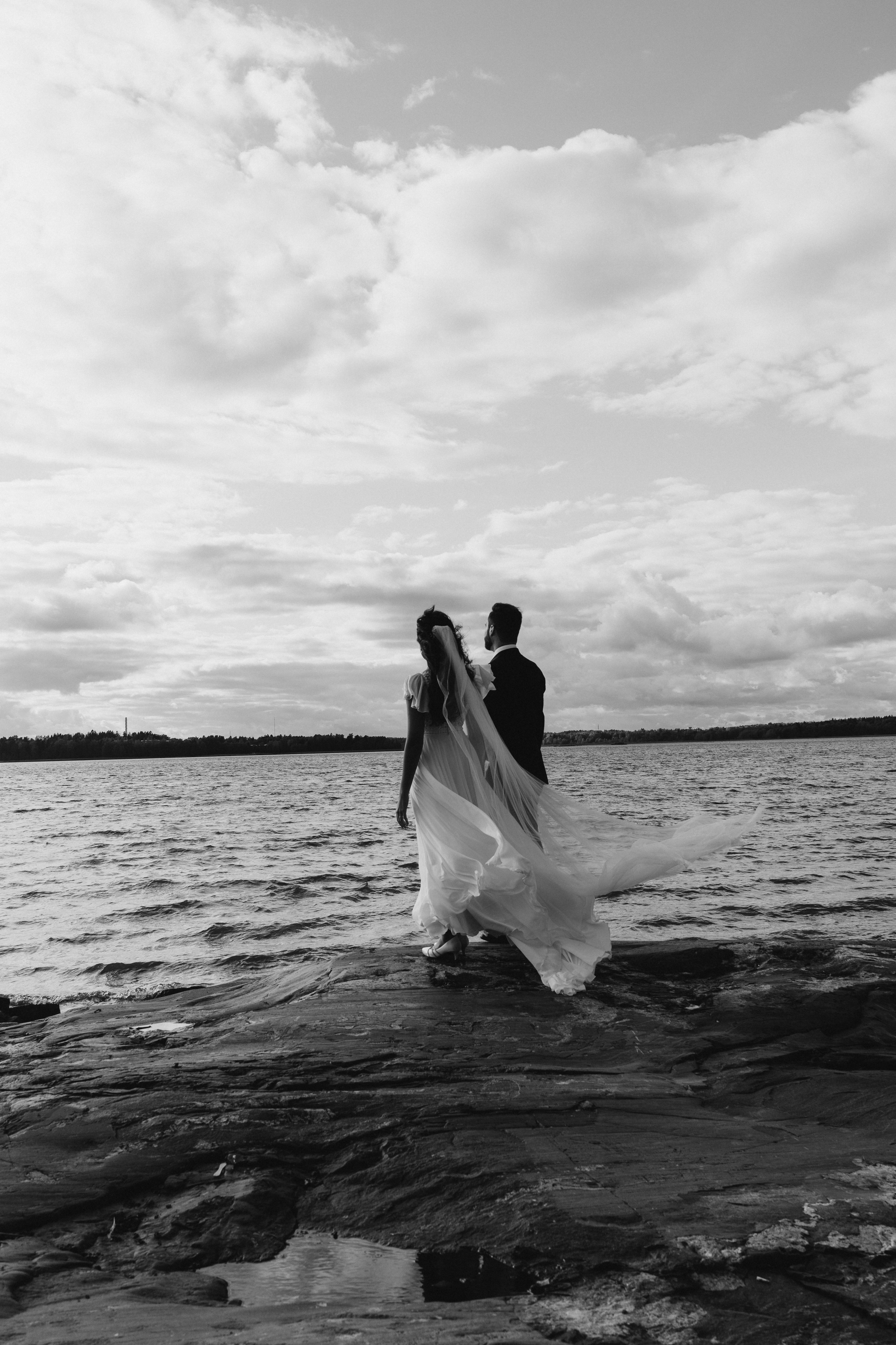 W&S. Wedding and portrait photographer in Helsinki Vickan O