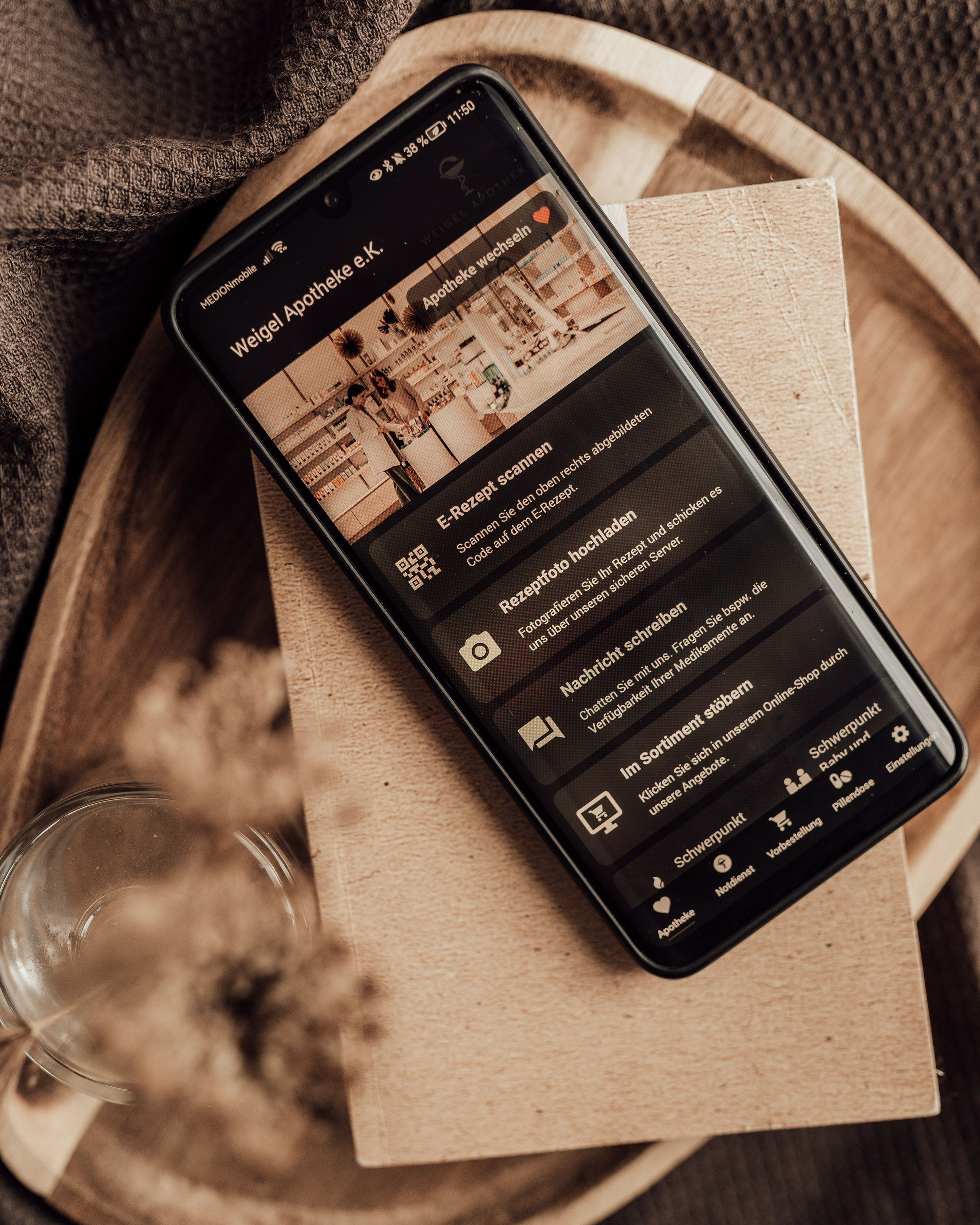 Social-Media-Content-Shooting für Apotheke Weigel. Photographer in Nuremberg Irina Mehnert from Ansbach