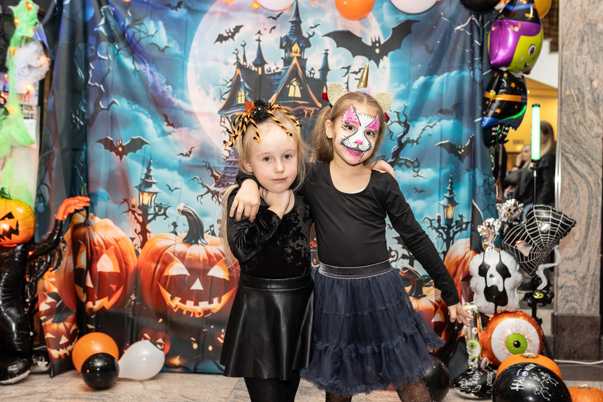 Leo dance studio Helloween 2025. Семейный и детский фотограф в Варшаве Мила Бобровская