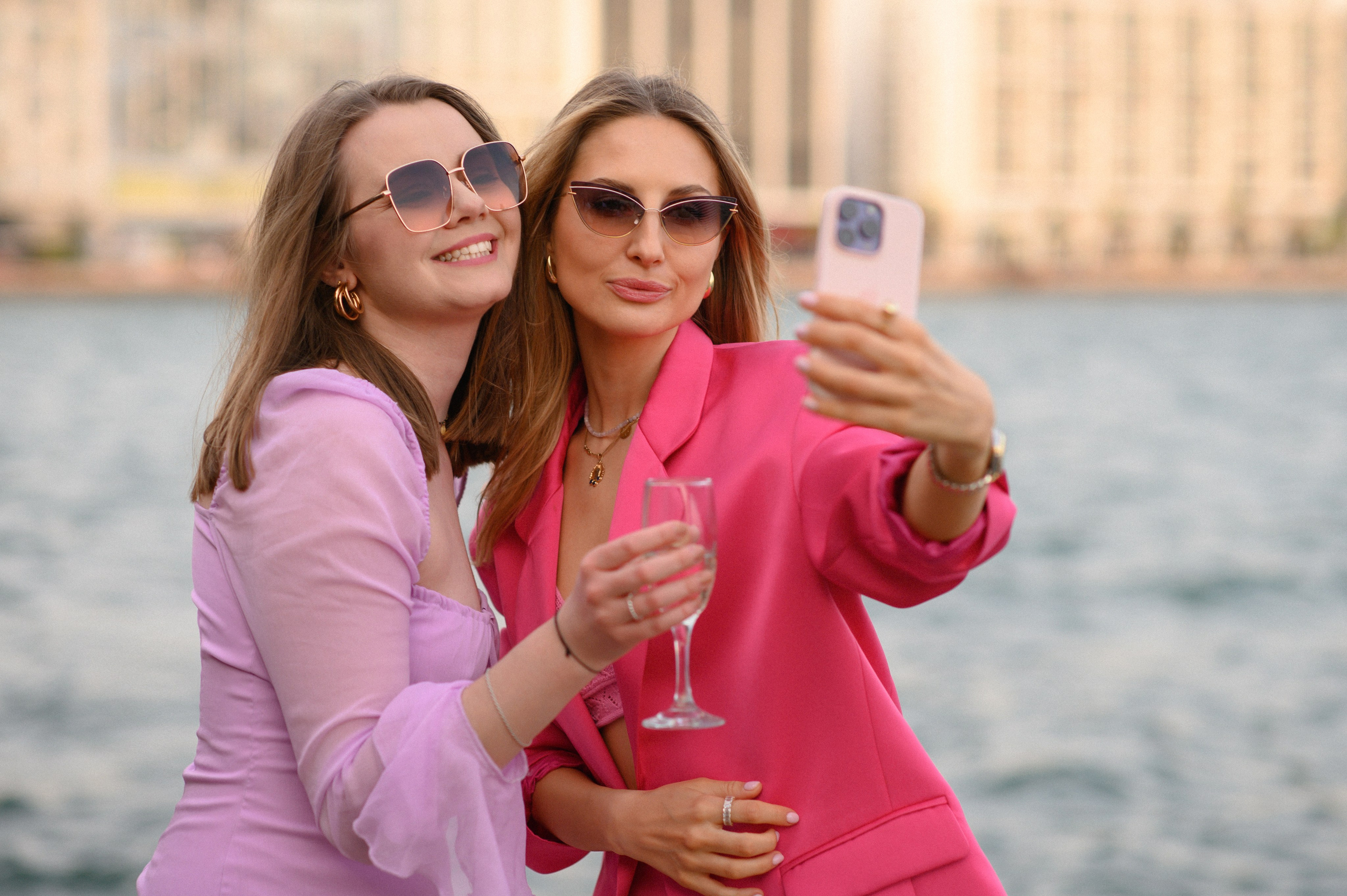 Bachelorette party. Семейная, детская, портретная и предметная фотосъемка в Салониках