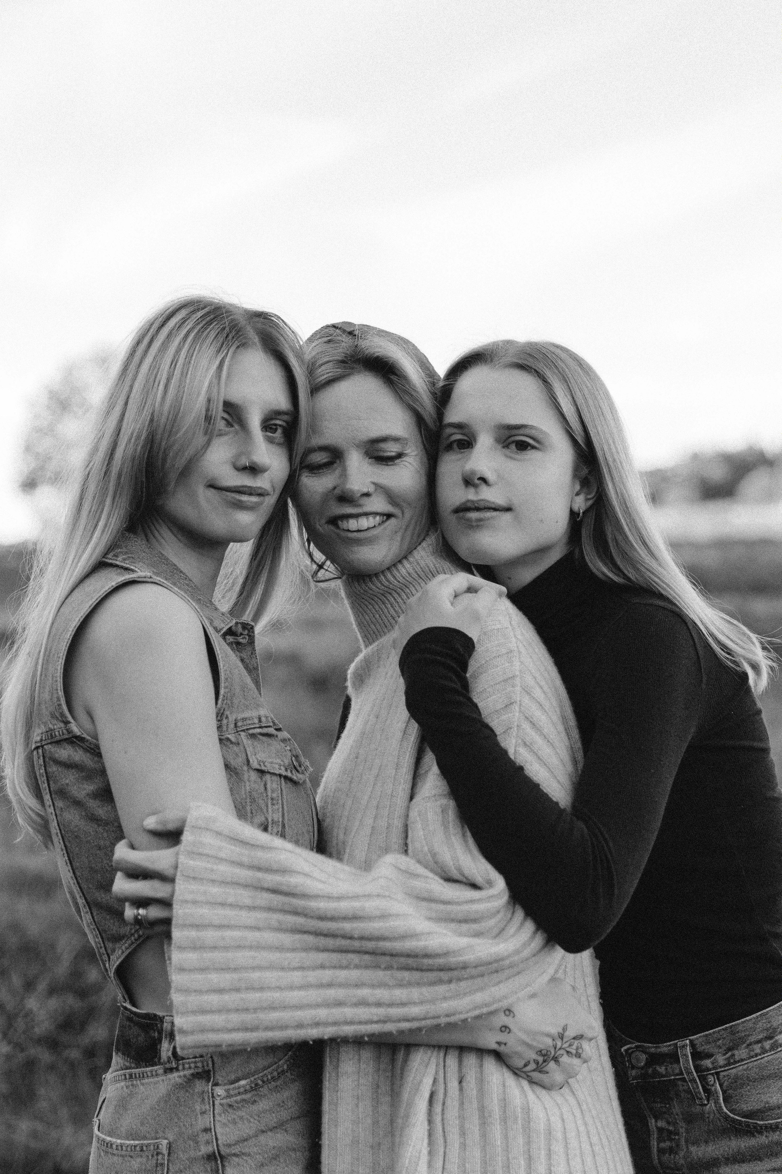 Family photoshoot in nature. True self