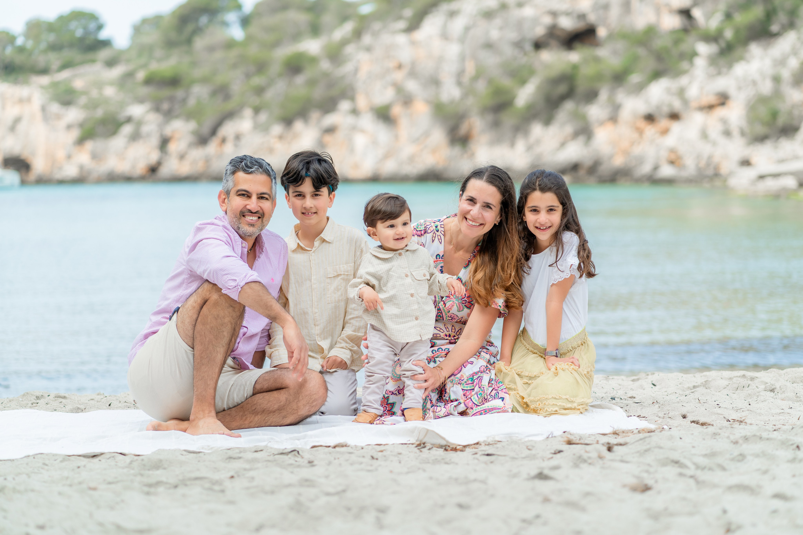 Familienshooting in Cala Pi. Deine Fotografin auf Mallorca für Familien und Business