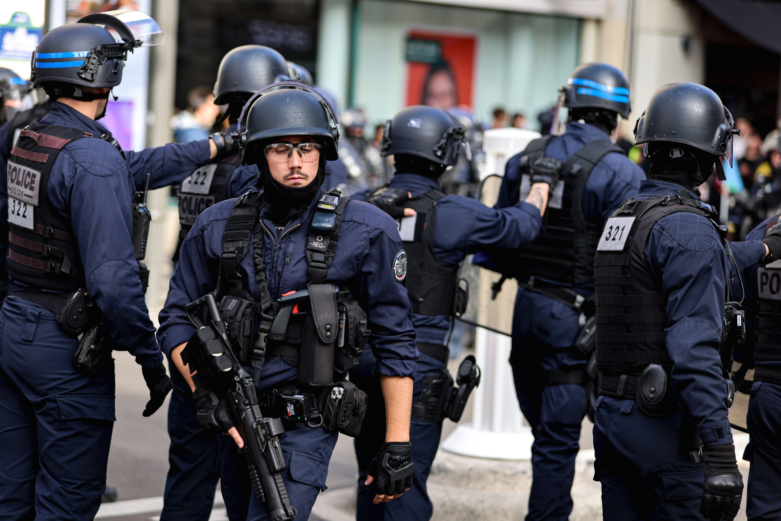 CRS octobre. Natalia Bogdanovska. Films et photographie corporate en France
