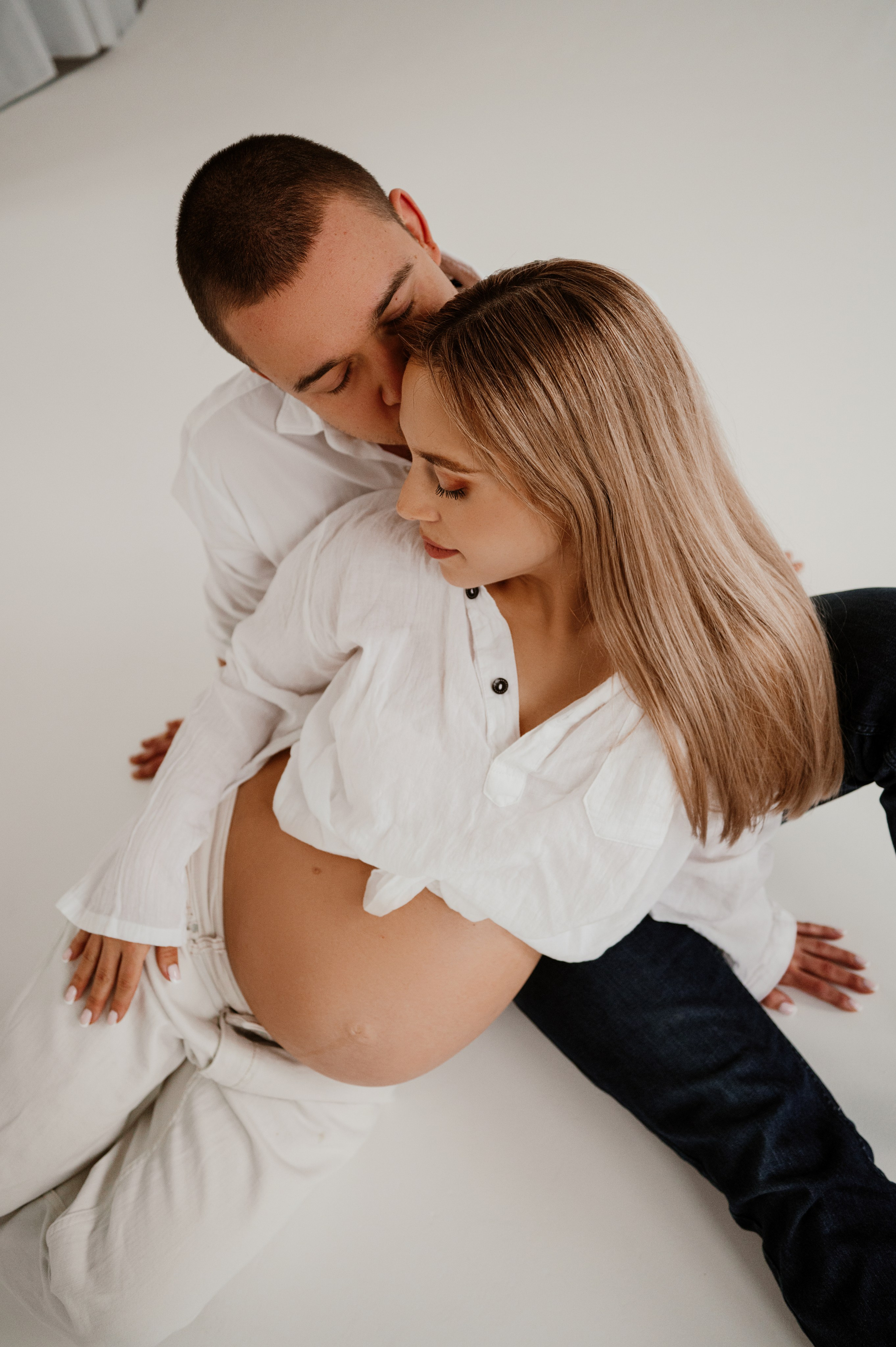 Jonas & Anja. ANNA-MARIA PHOTO CONTENT CREATOR — photographer, aesthete, artist, and visual expert for Instagram in Prague