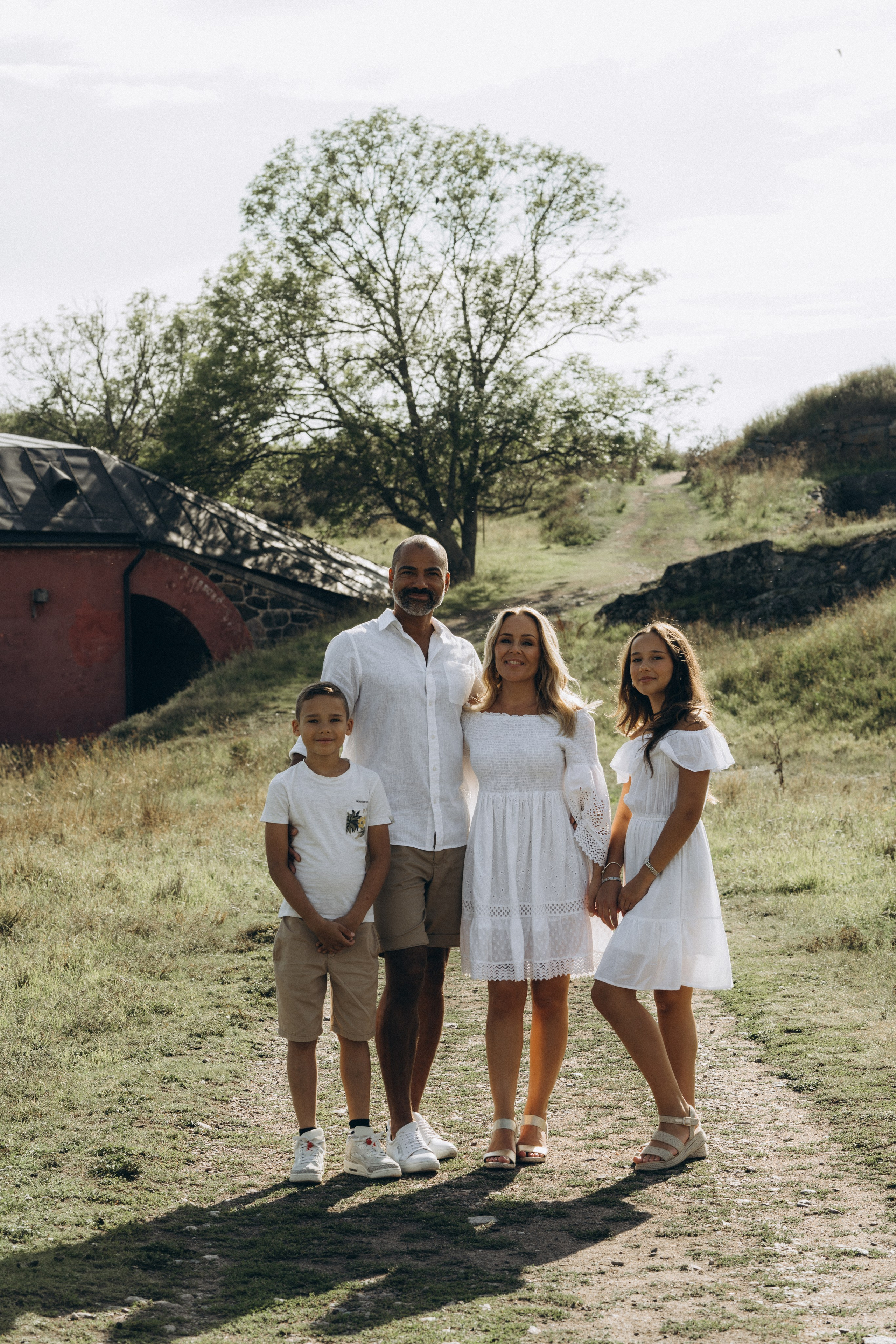 Suomenlinna. Wedding and portrait photographer in Helsinki Vickan O