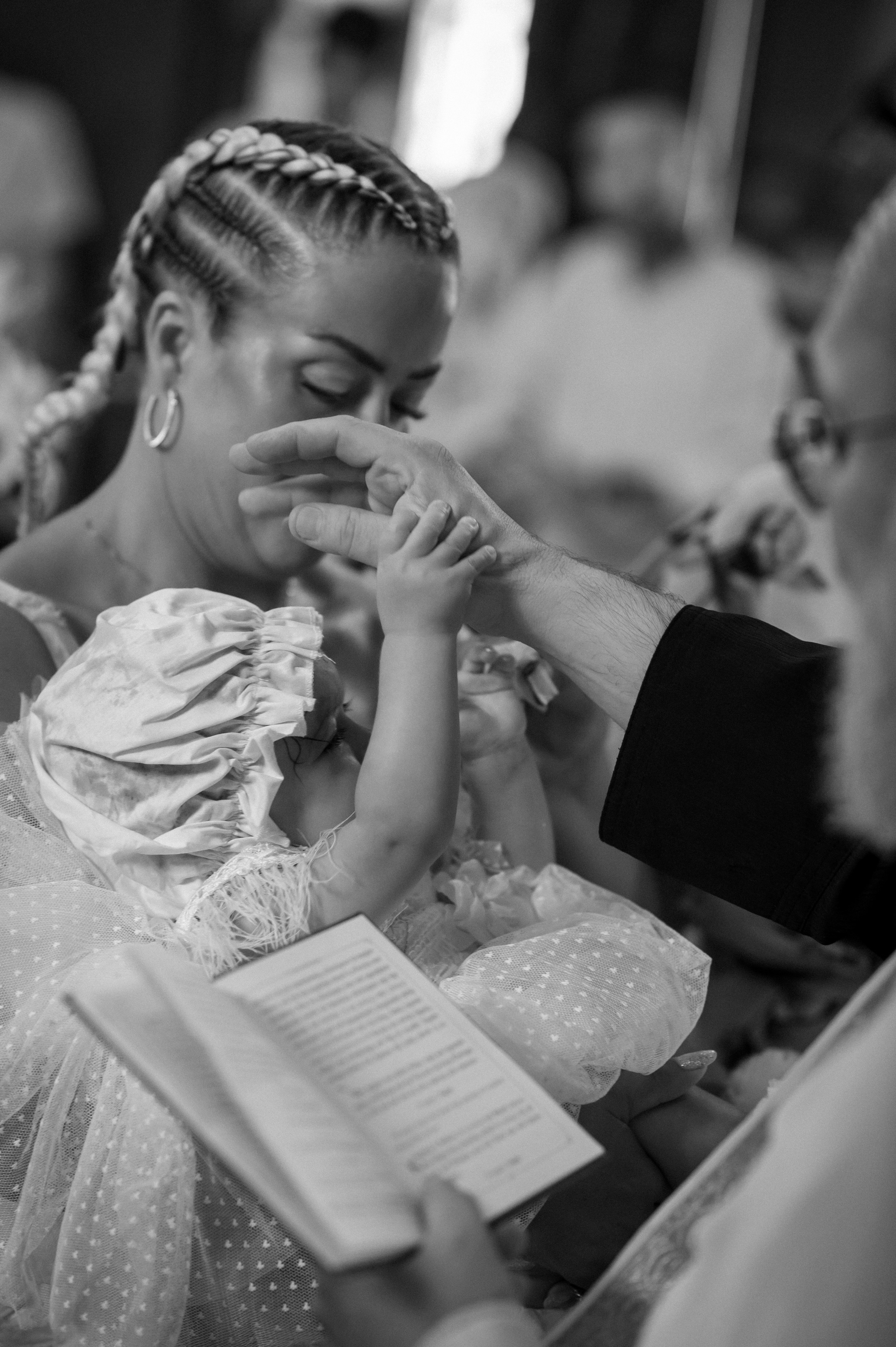 Baptism Iris. Семейная, детская, портретная и предметная фотосъемка в Салониках