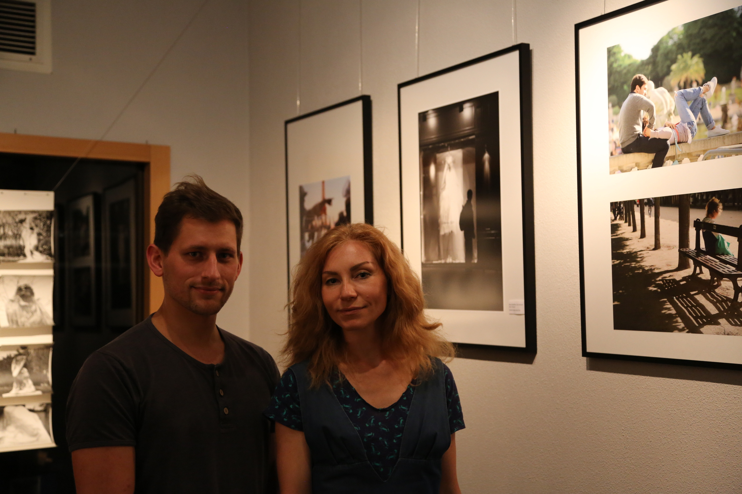 BIO, CRITIQUE ET CONTACT. Natalia Bogdanovska. Films et photographie corporate en France