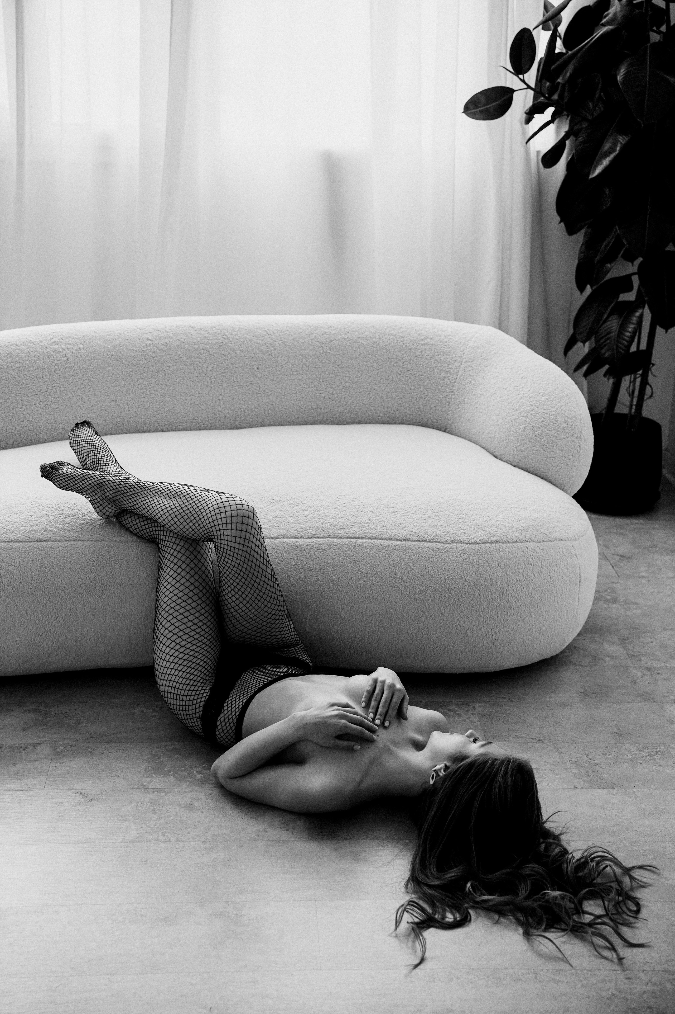 Анна. Черно-белый портрет. Фотограф в Барселоне Жанна Захарченко