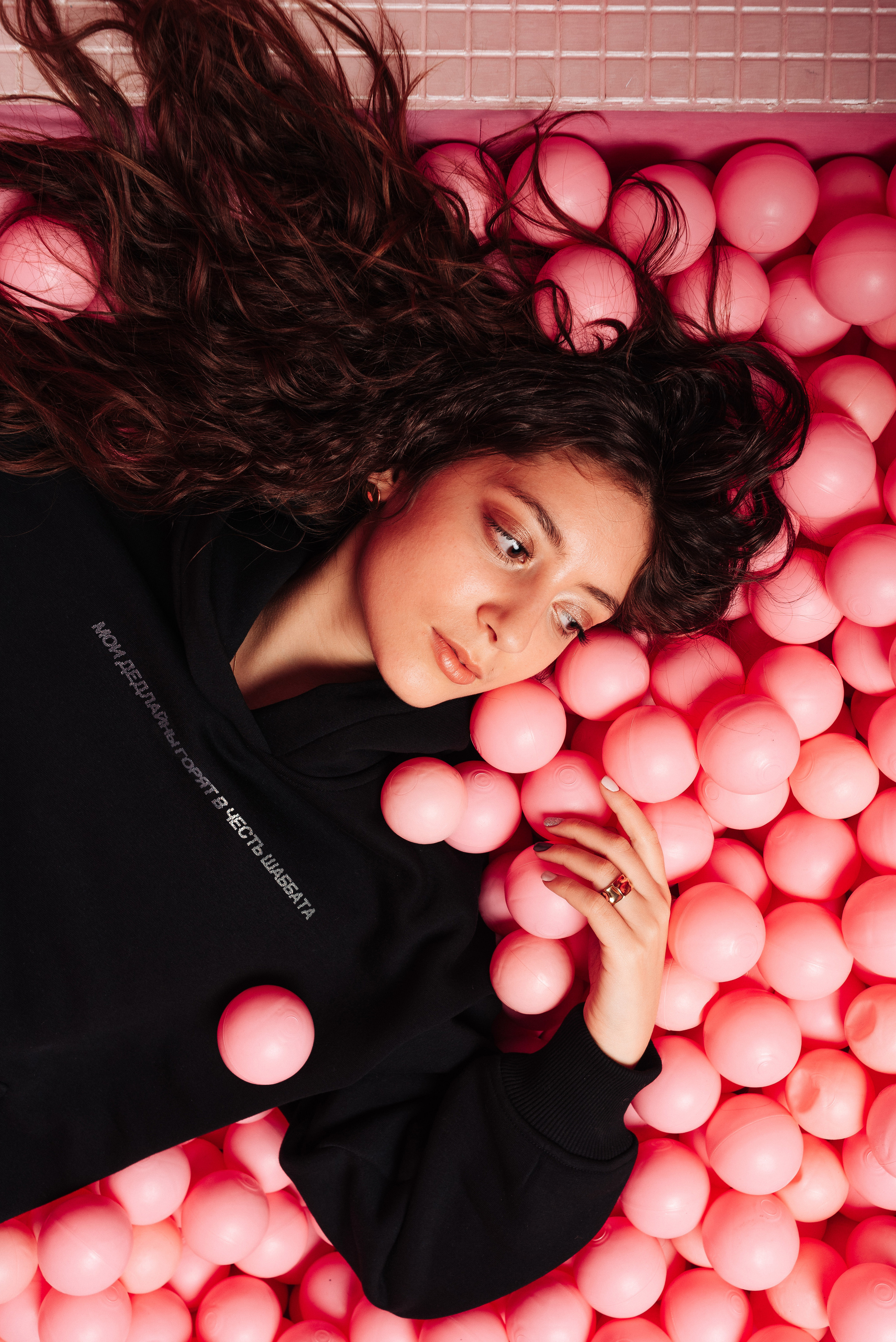 Jewishprincess × yahad lookbook. Hey, that’s me, sarah