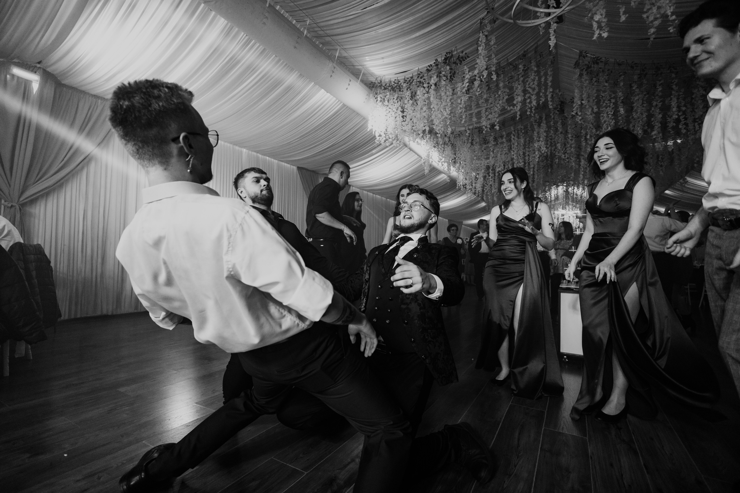 D&M. George Laslău Fotograf