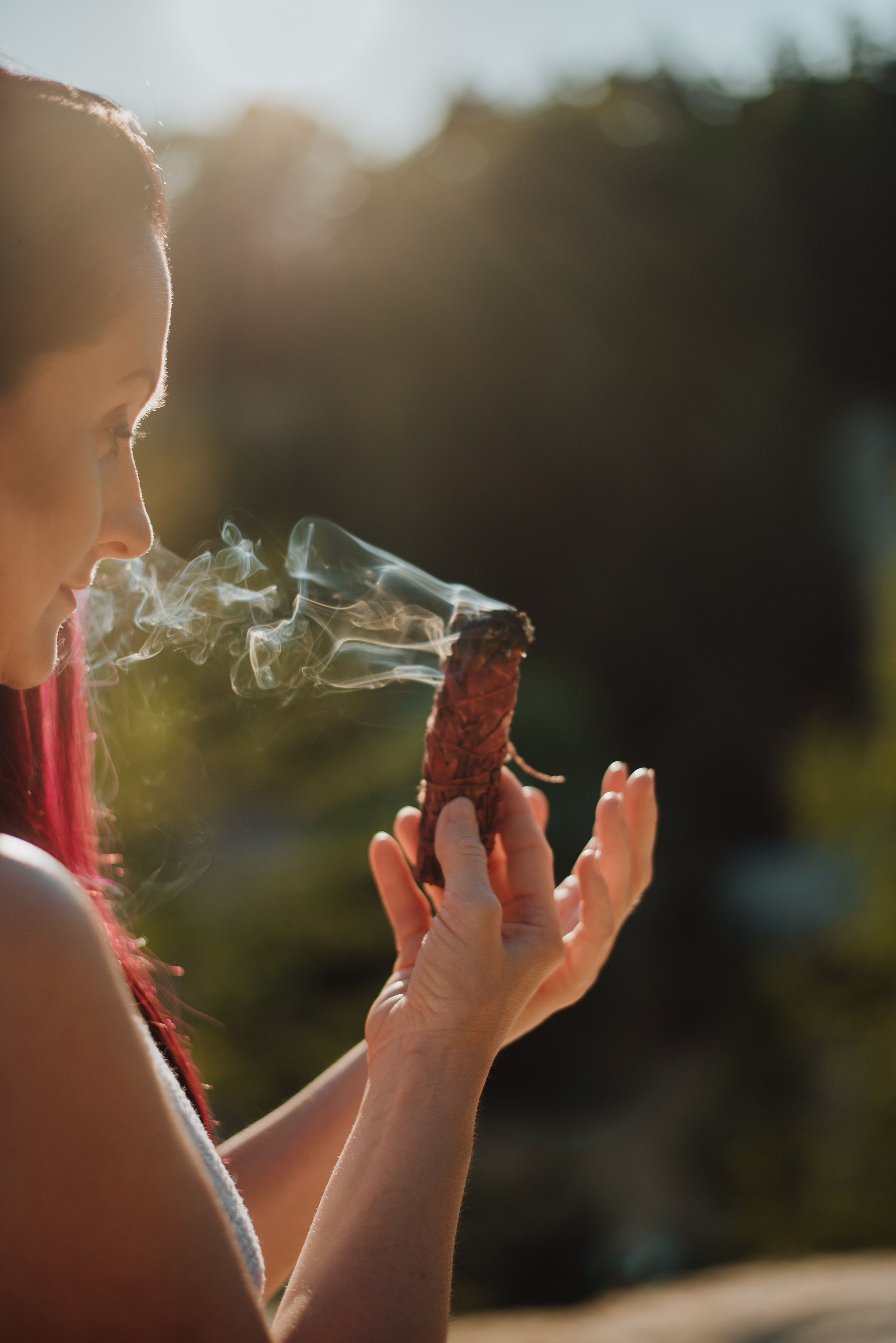 Eva. Lifestyle, wedding and family photographer