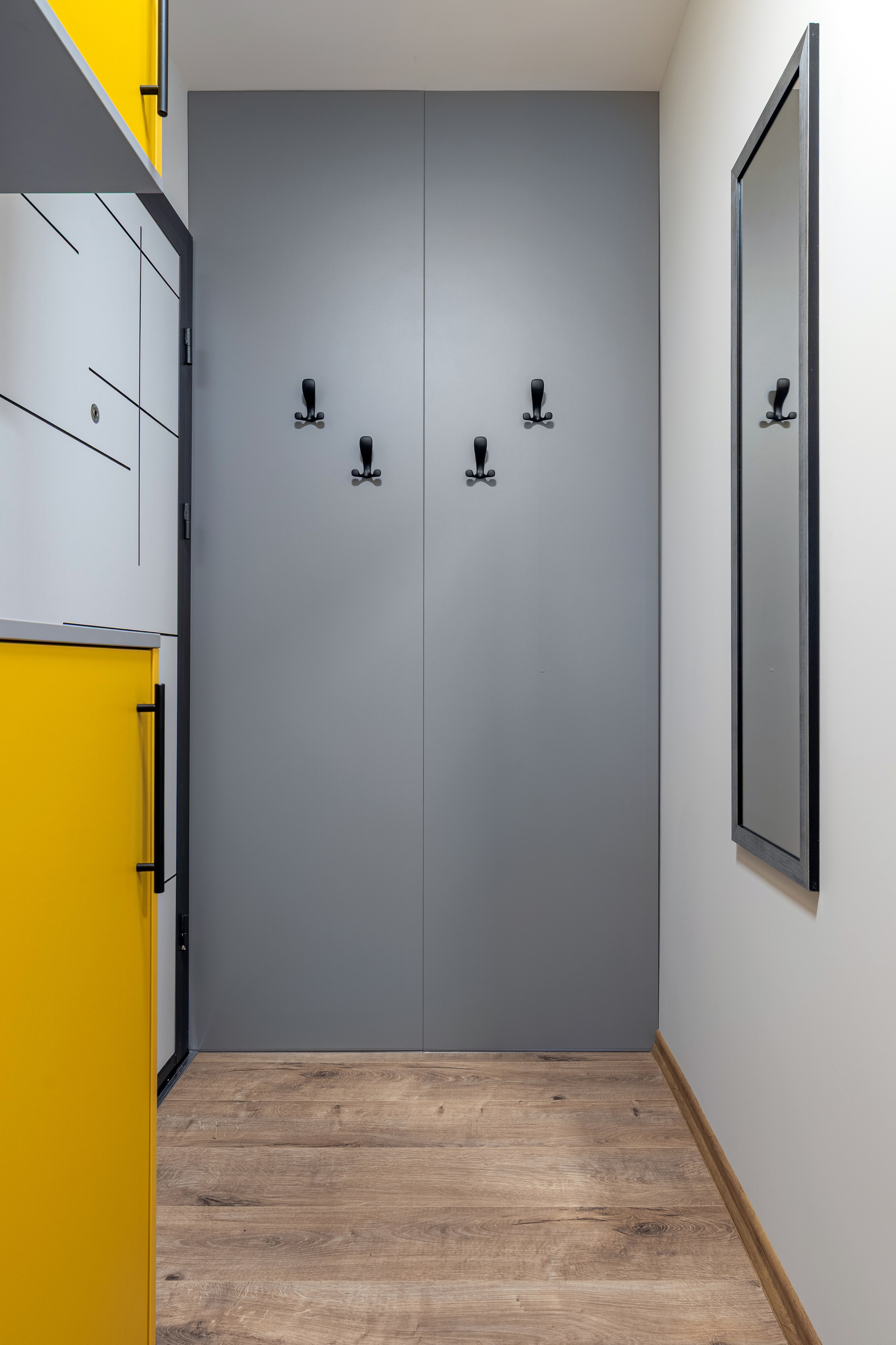 Поръчково обзавеждане на апартамент. Професионален фотограф в Пловдив и областта