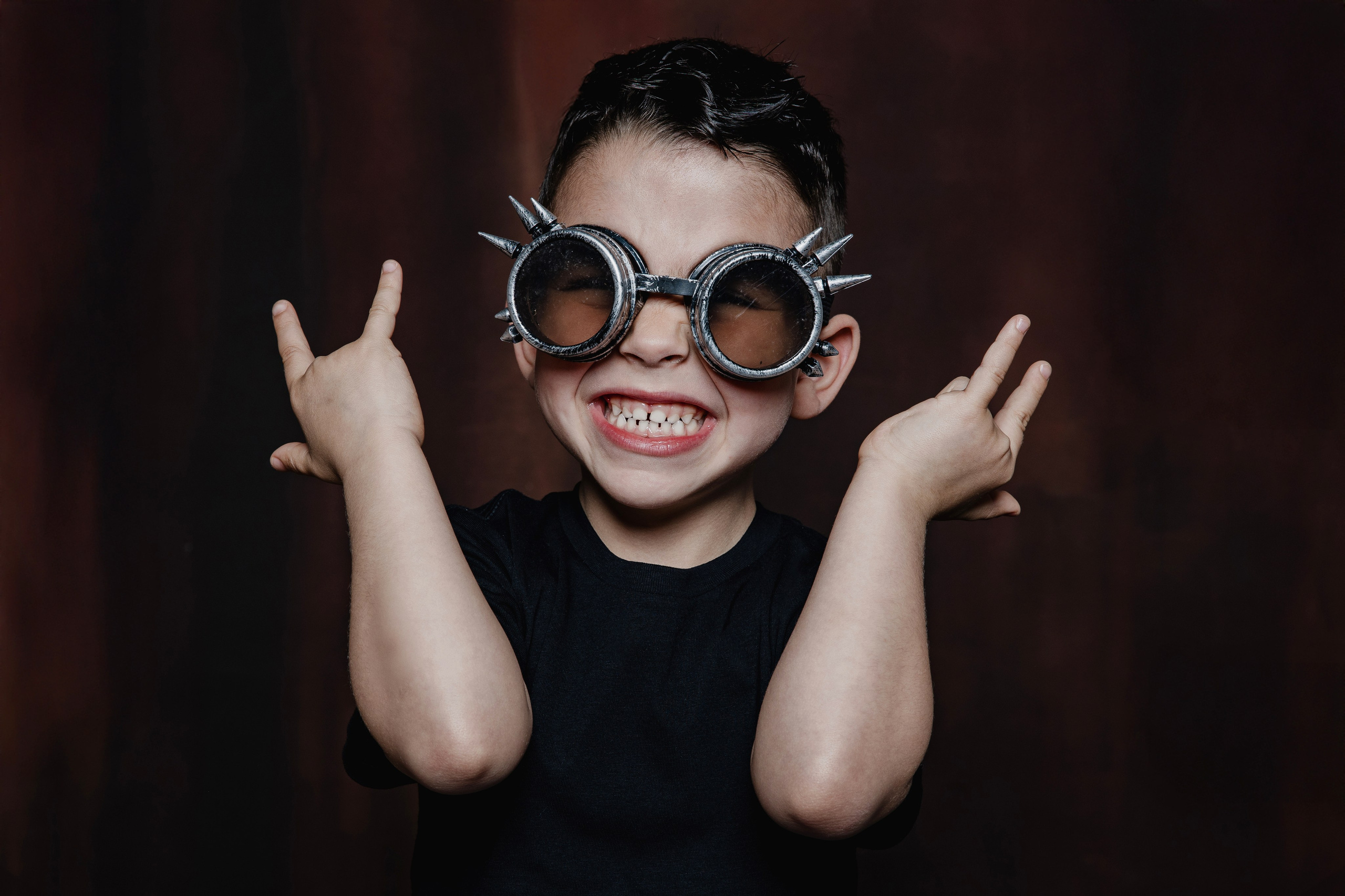 «Unscripted – Sesiones Fotográficas Únicas y Espontáneas | Rainbox». Rainbox Estudio de Fotografía