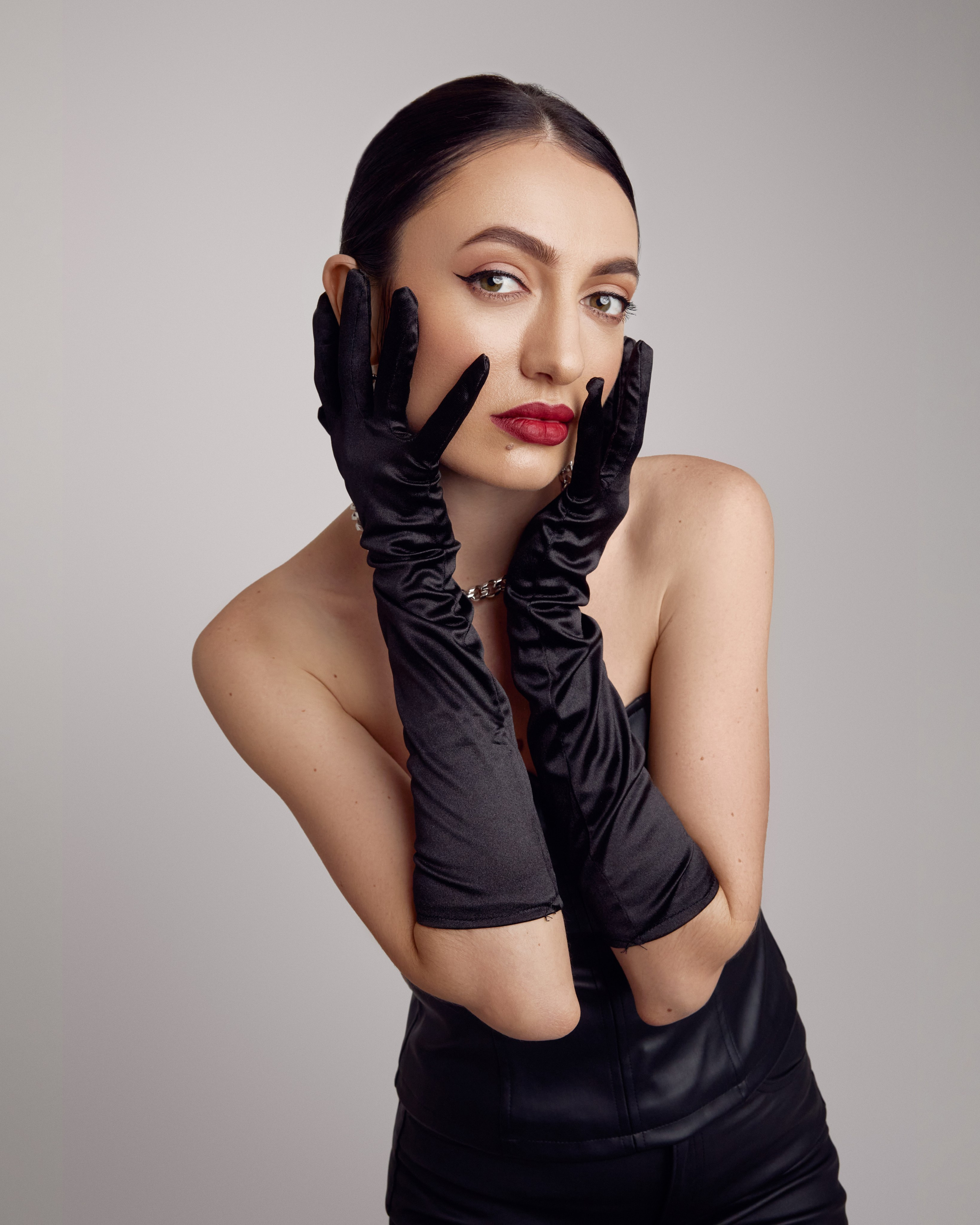 Studio-Shooting. Portraitfotografin Natalia Calcagnile