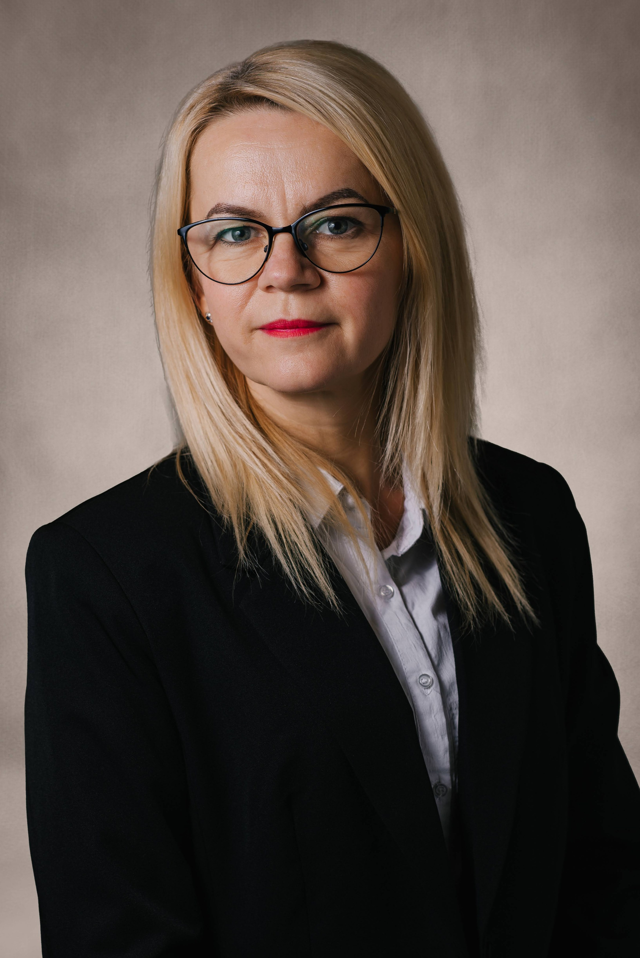 AdCont — Portret corporate. Main