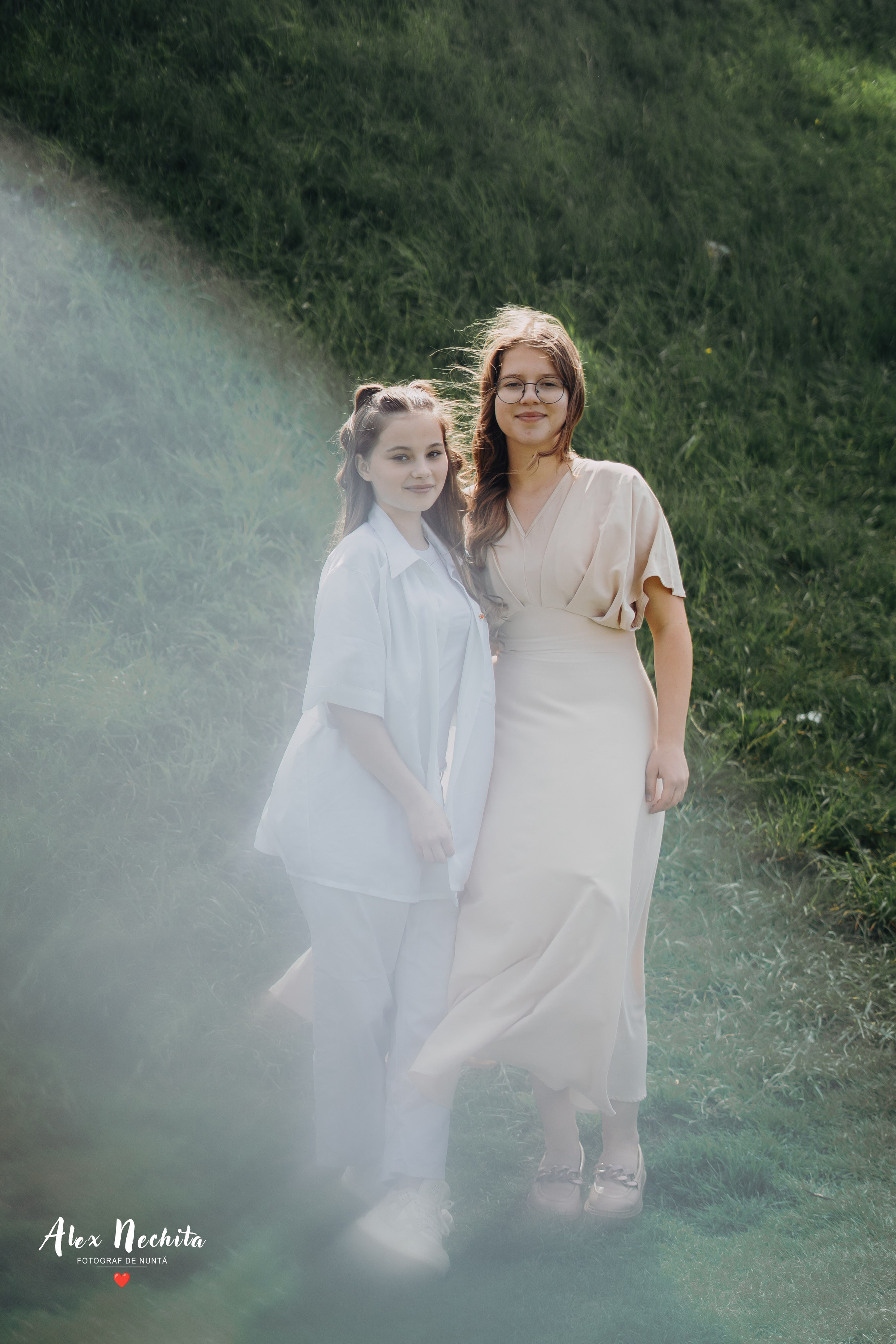 Aniversare în parc. Foto-Video Nunta Iasi, Suceava, Bucuresti / Disponibilitate 2025 — 2026 — 2027