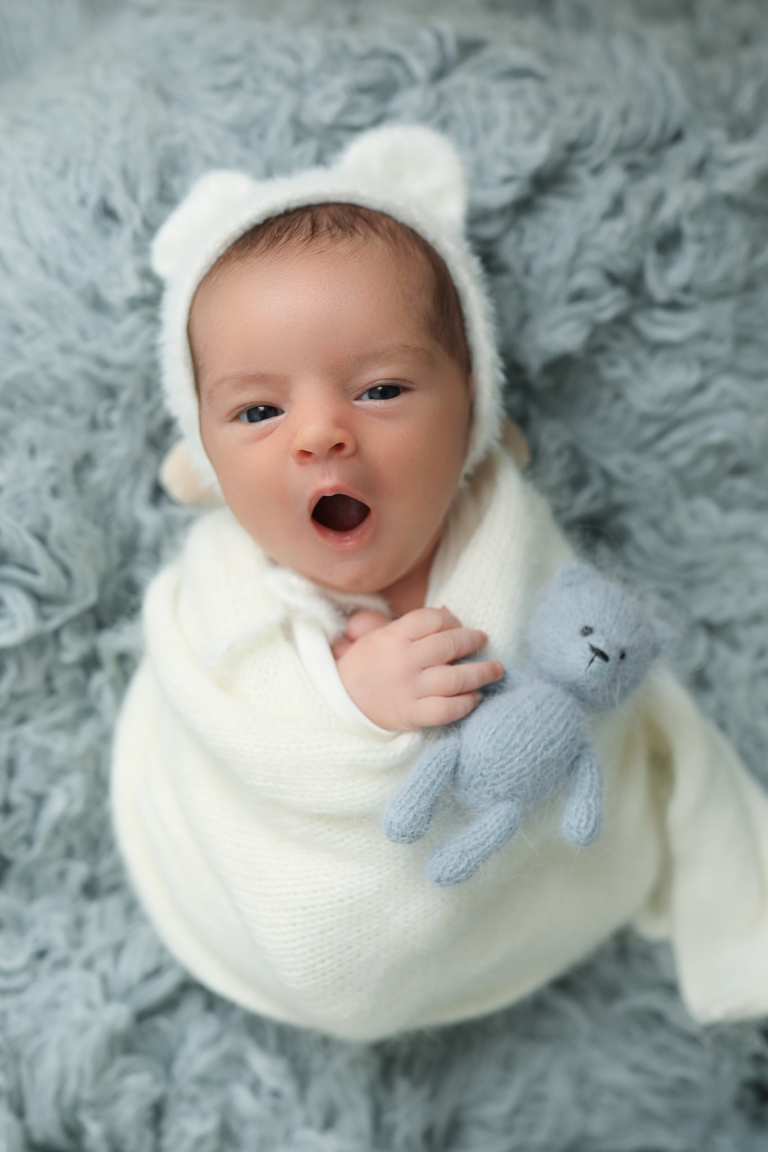 Newborn * Recién Nacidos. Fotografía de Eventos, Embarazo y Familiar en Pirineos