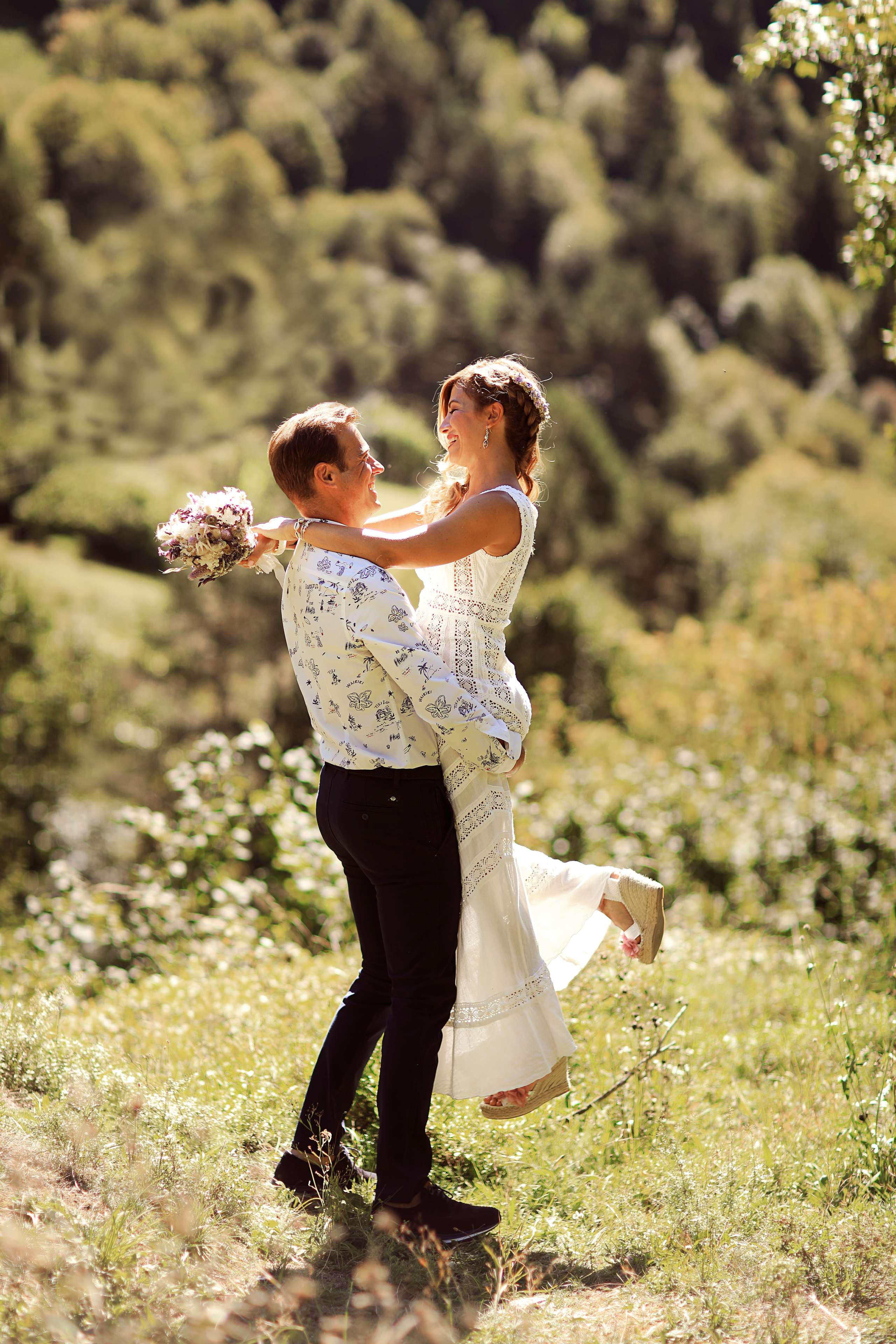 «Más y más juntos». Fotografía de Eventos, Embarazo y Familiar en Pirineos