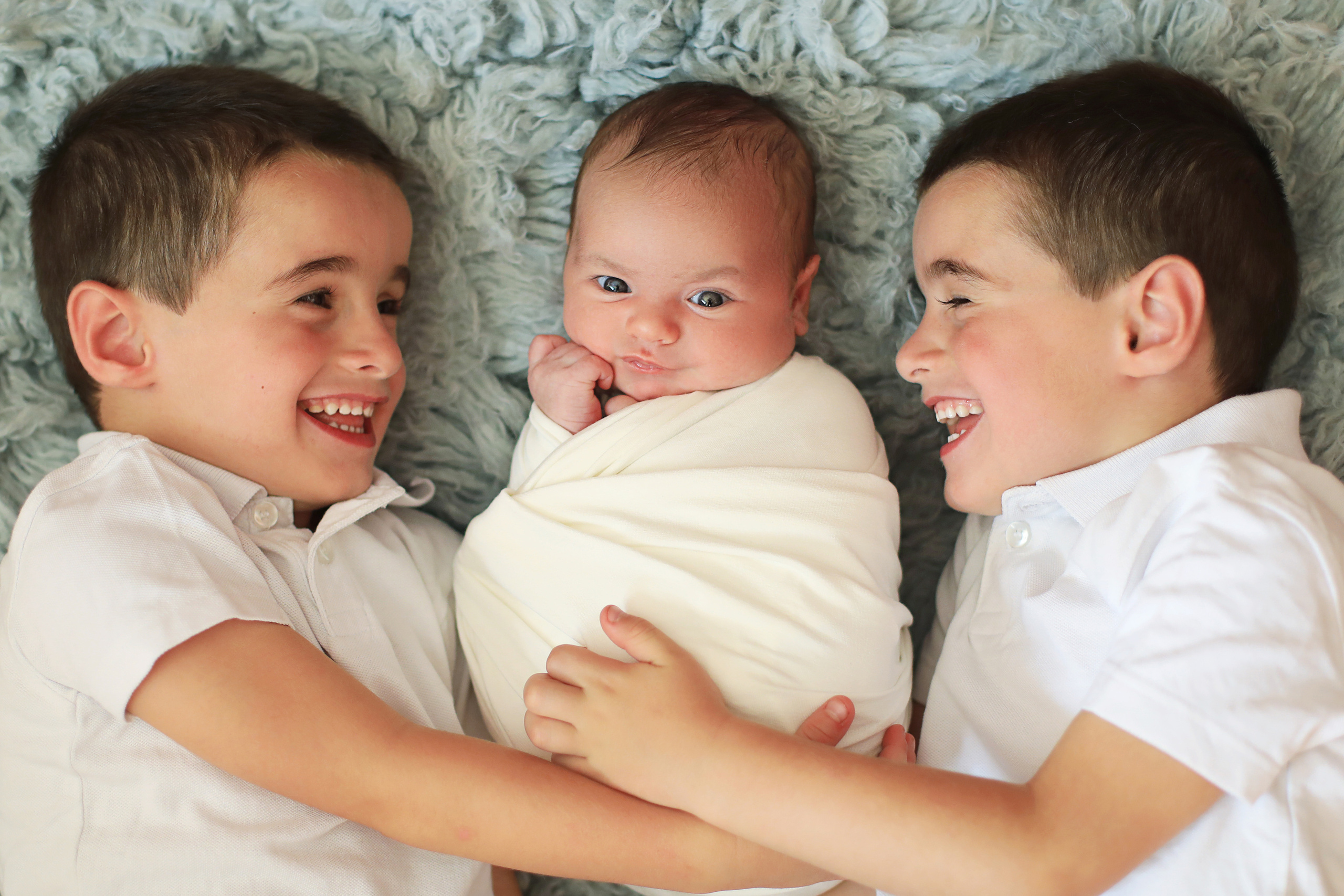 Newborn * Recién Nacidos. Fotografía de Eventos, Embarazo y Familiar en Pirineos