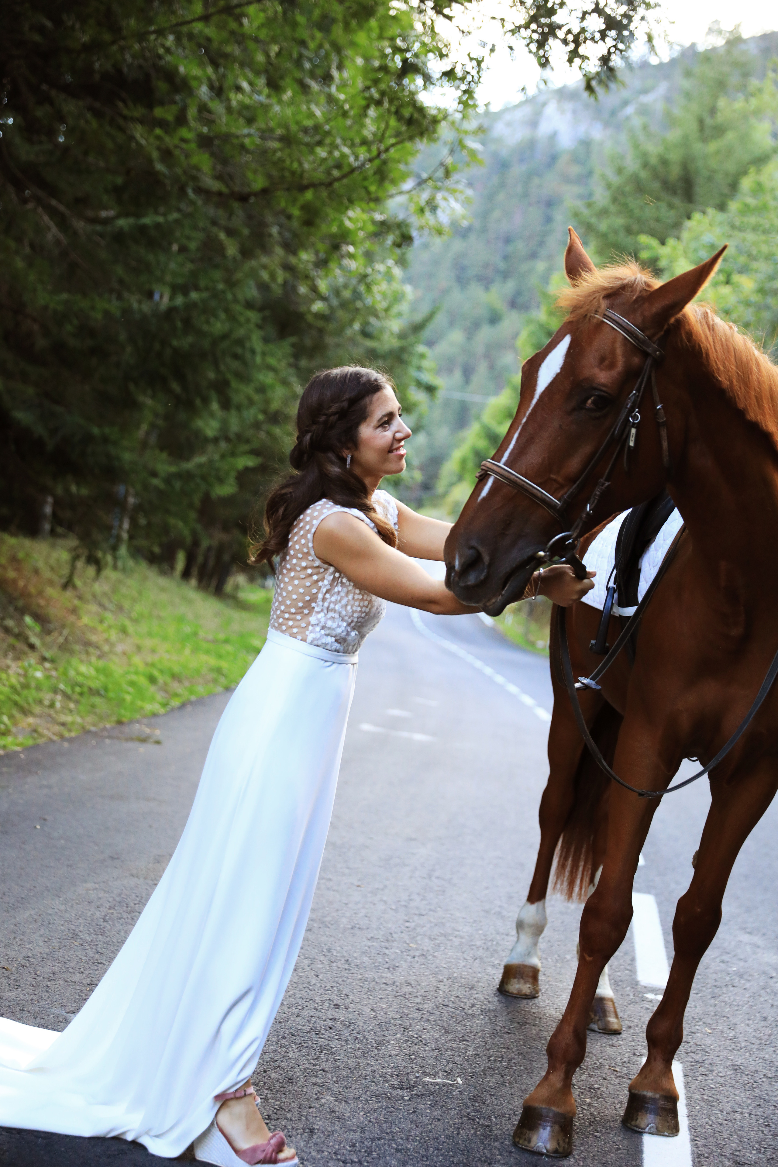 «Tras 10 años de estar contigo…». Fotografía de Eventos, Embarazo y Familiar en Pirineos