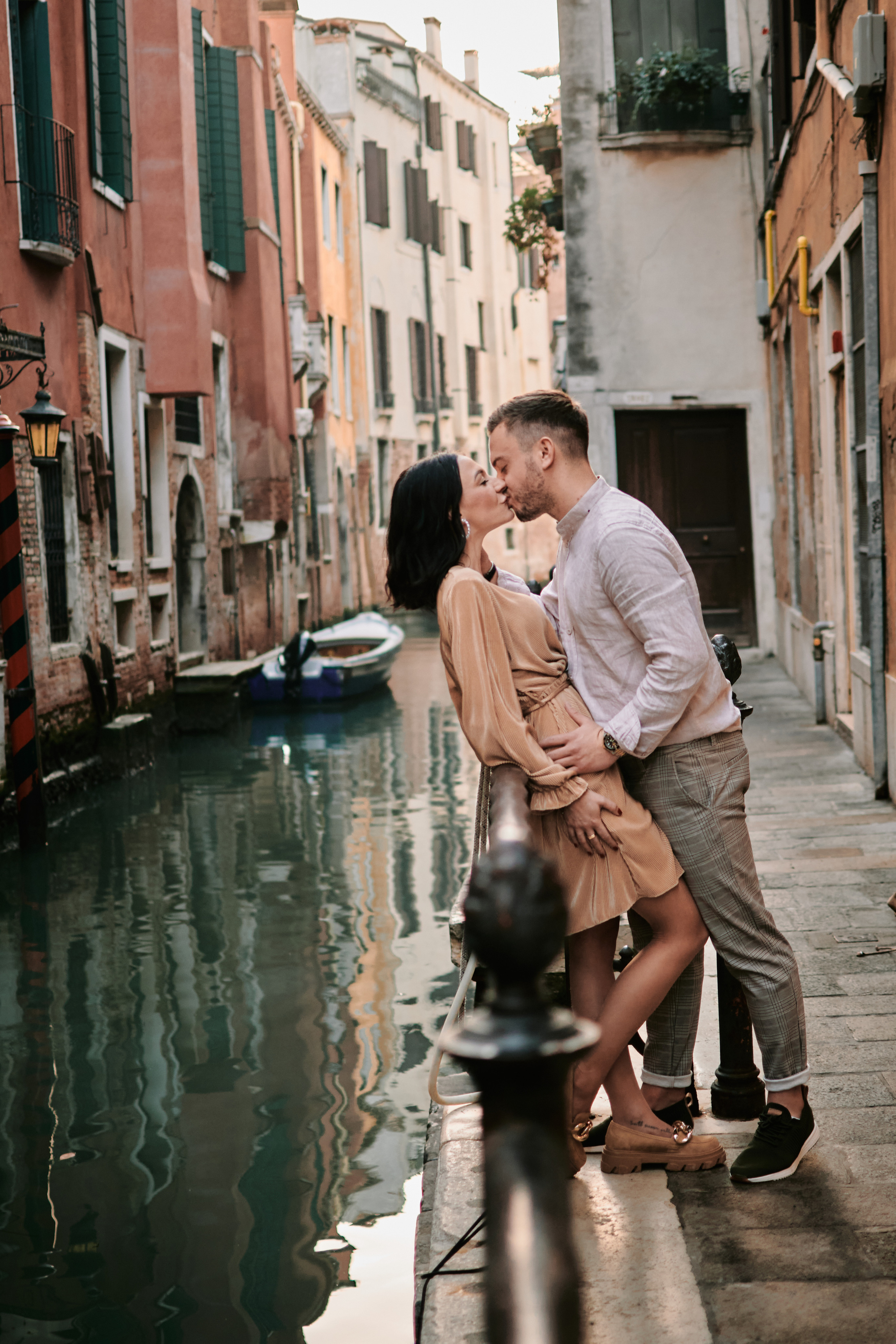 Nadin and Dominik. Photographer in Venice, Italy. Yana Zotova
