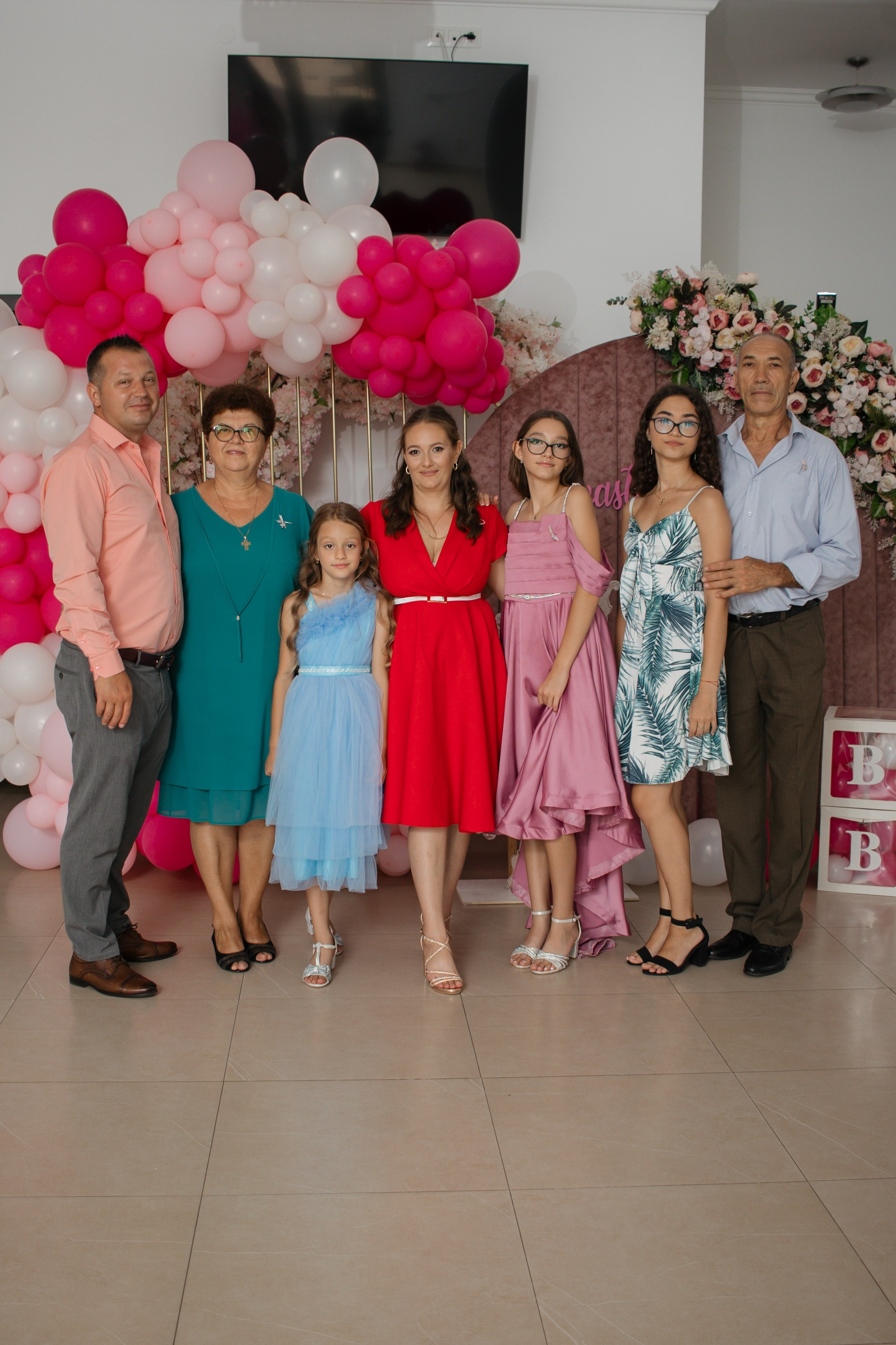 Anastasia. Fotograf si videograf — evenimente si studio