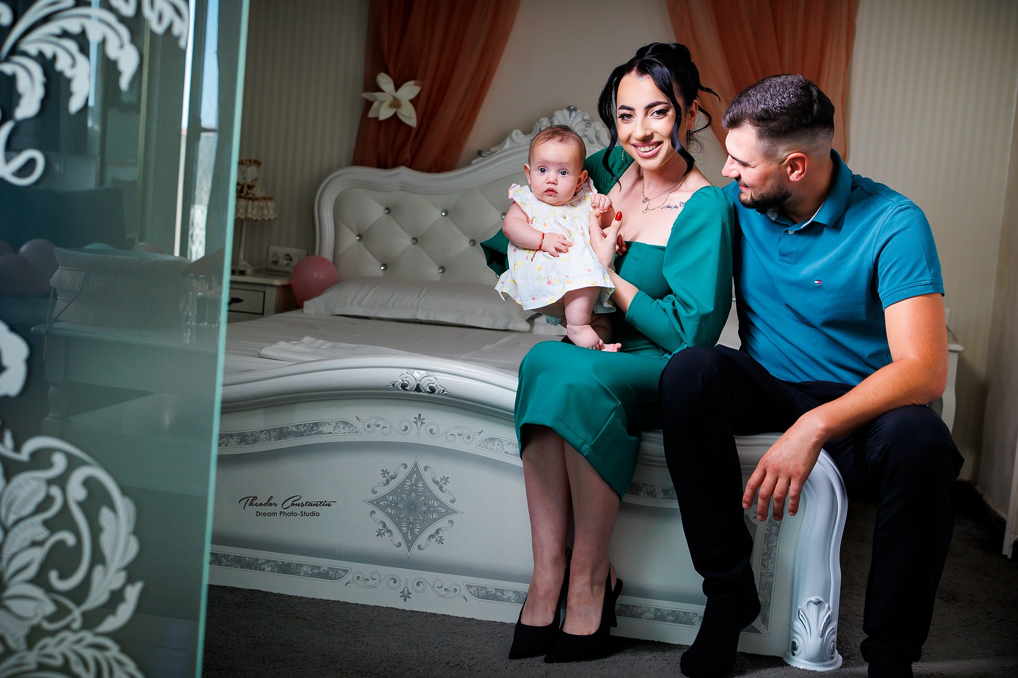 Botez. Dream Studio Galați – ședințe foto profesionale pentru familie, portrete și evenimente