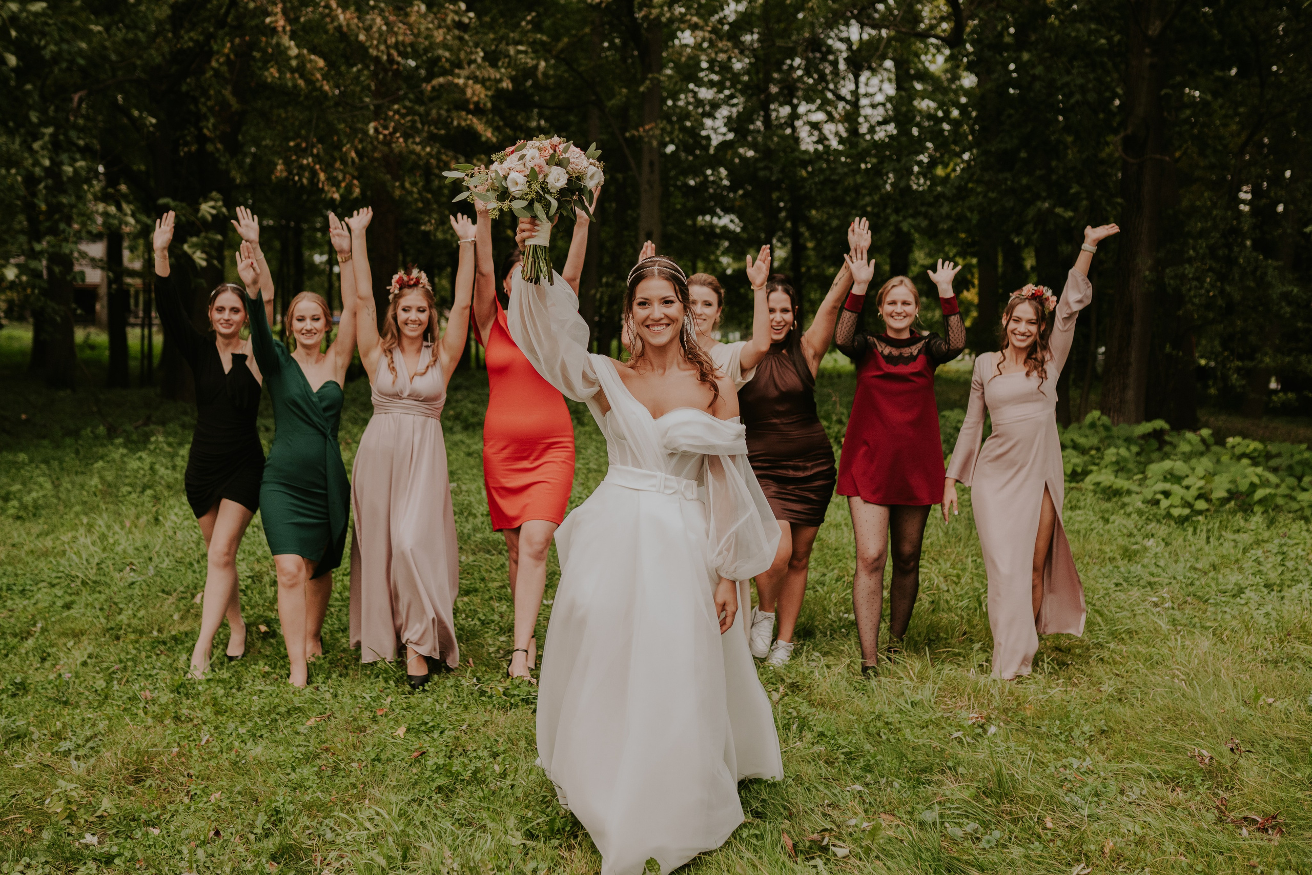 Sala Koralowa w Jaworzu: Opowieść o ślubie Nikoli i Kacpra. Karkowskafoto - fotografia miłości