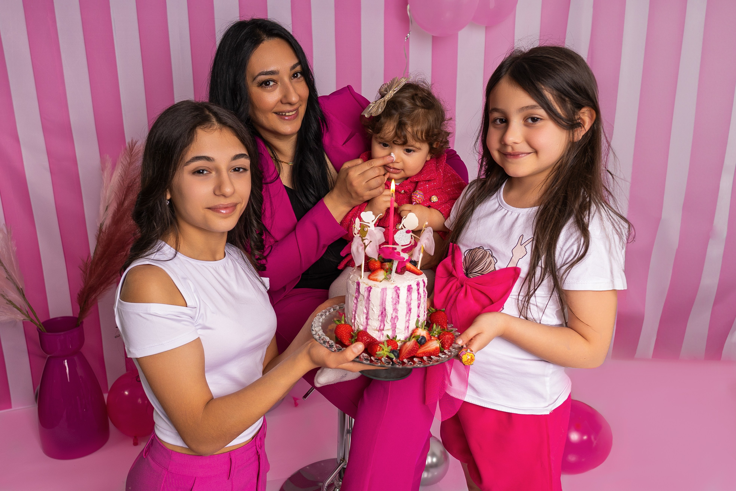 Ruzana 1 An. Petit trésor photos de famille, grossesse et nouveau-né à Roanne