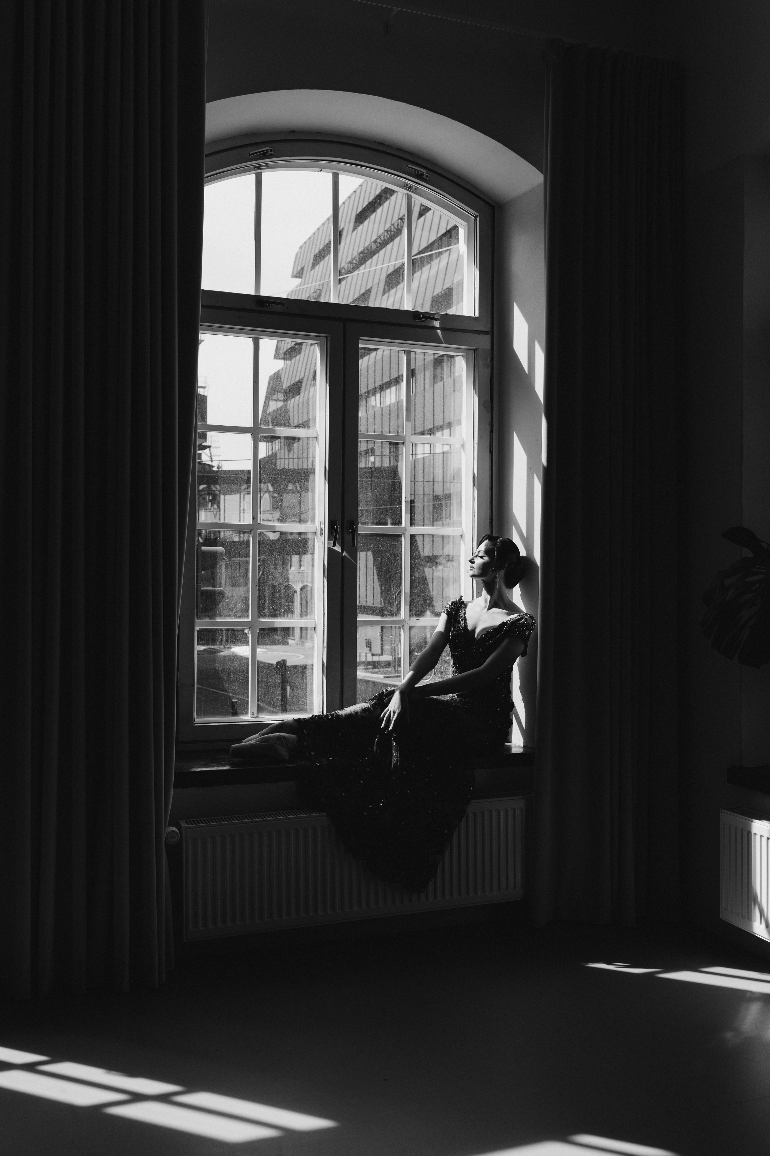 Riikka Couture, Riikka Ikäheimo, Violetta Keller, Portrait, Dancer. Wedding and portrait photographer in Helsinki Vickan O