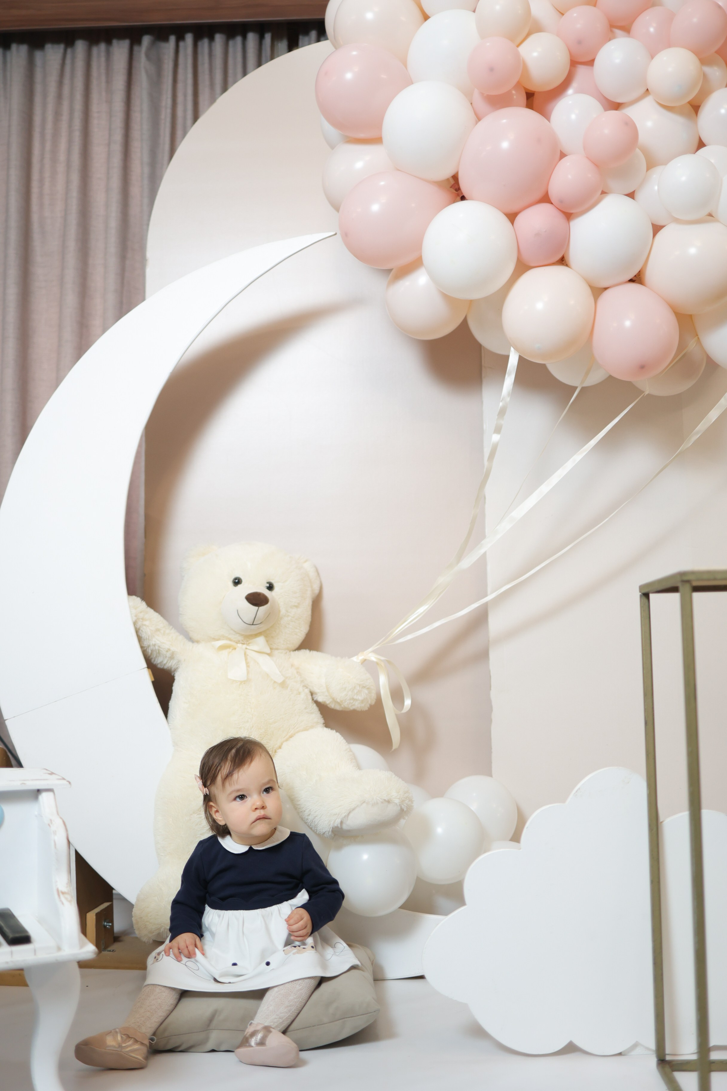 Emili. Vlada toskic wedding and event photographer