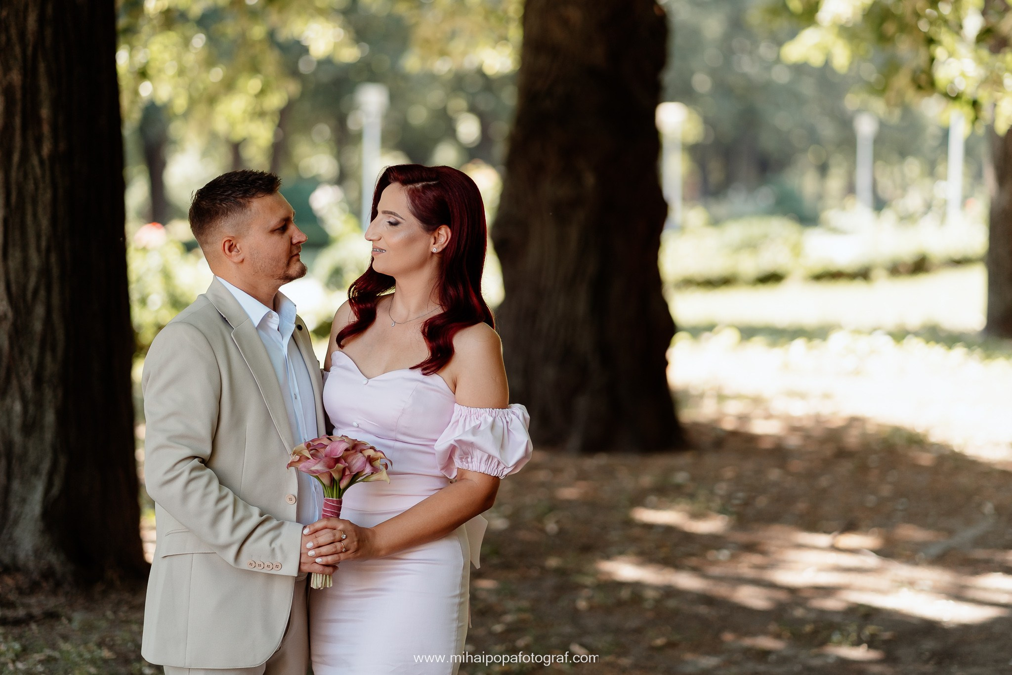 Fotograf Cununie Civilă în București - Mihai Popa Fotograf. Fotograf Nuntă & Botez București - Mihai Popa | Dincolo de oameni, imortalizez emoții!