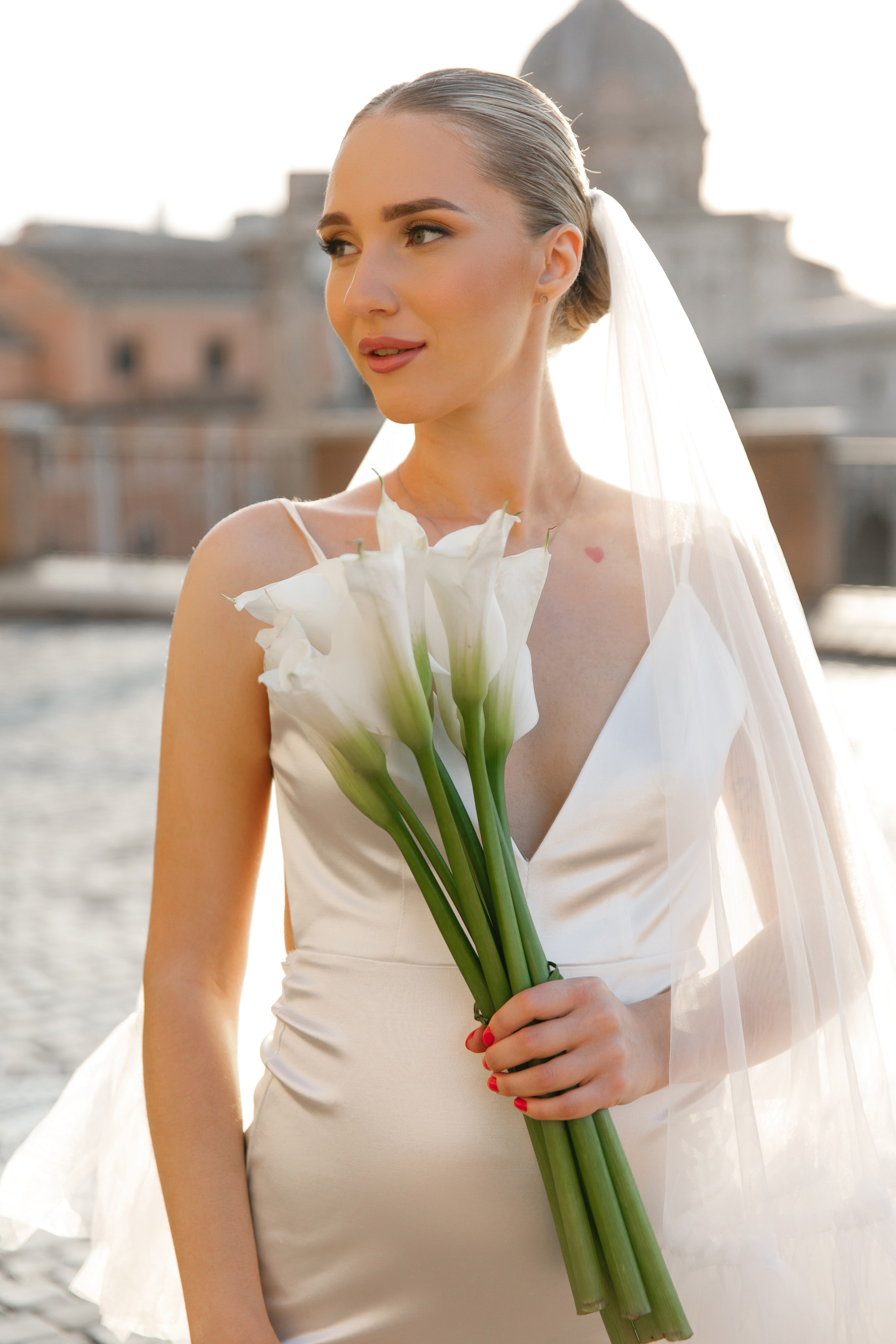 Elopement in Rome. Wedding Photographer Rome Tuscany Como Sicily Puglia Amalfy Italy- Oksana Savenchuk