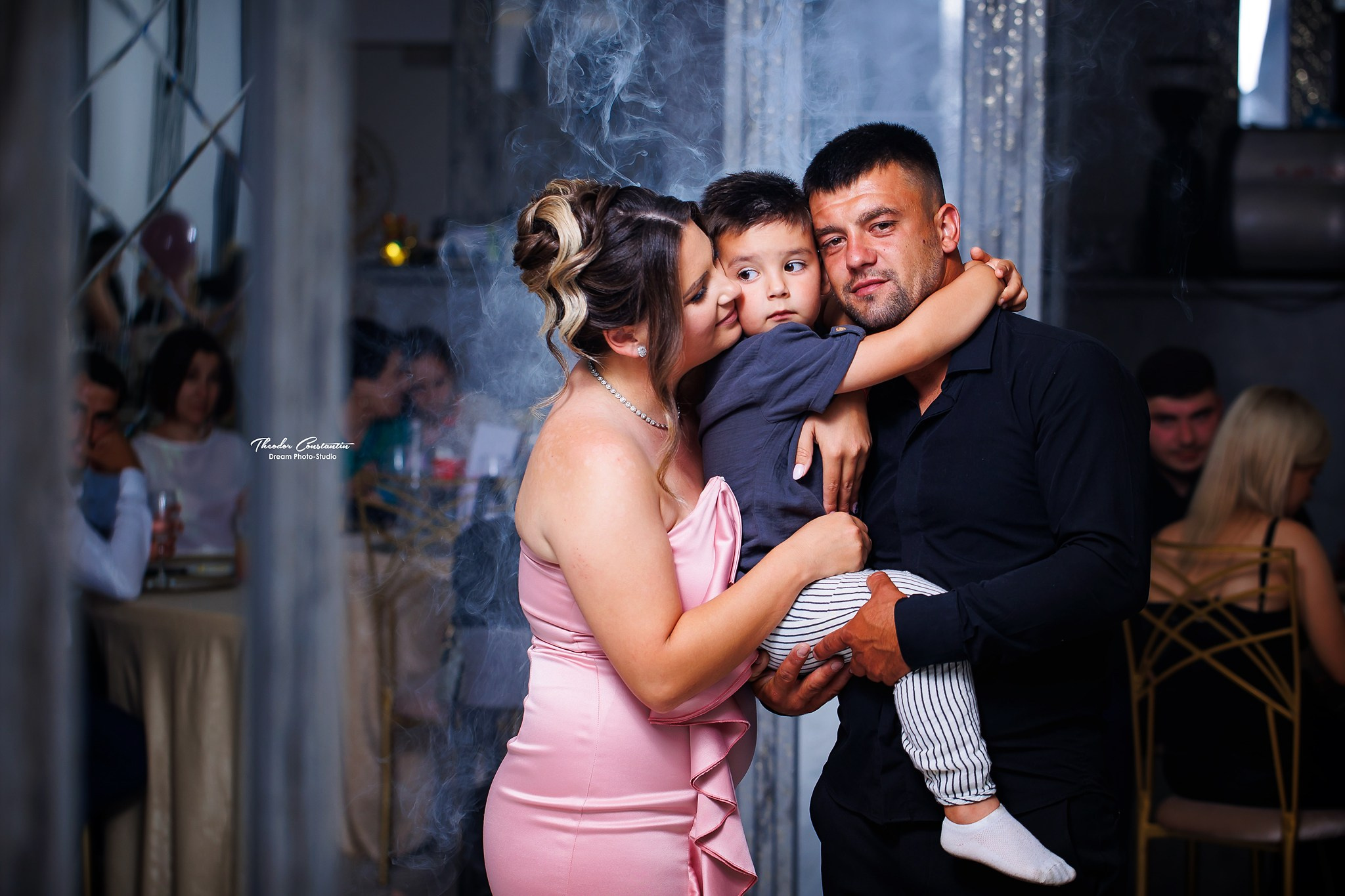 Botez. Dream Studio Galați – ședințe foto profesionale pentru familie, portrete și evenimente