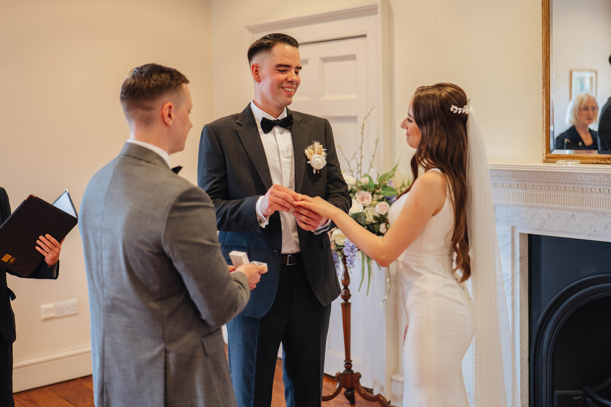 Wedding in Dalson, London, UK. Wedding and family photographer in London