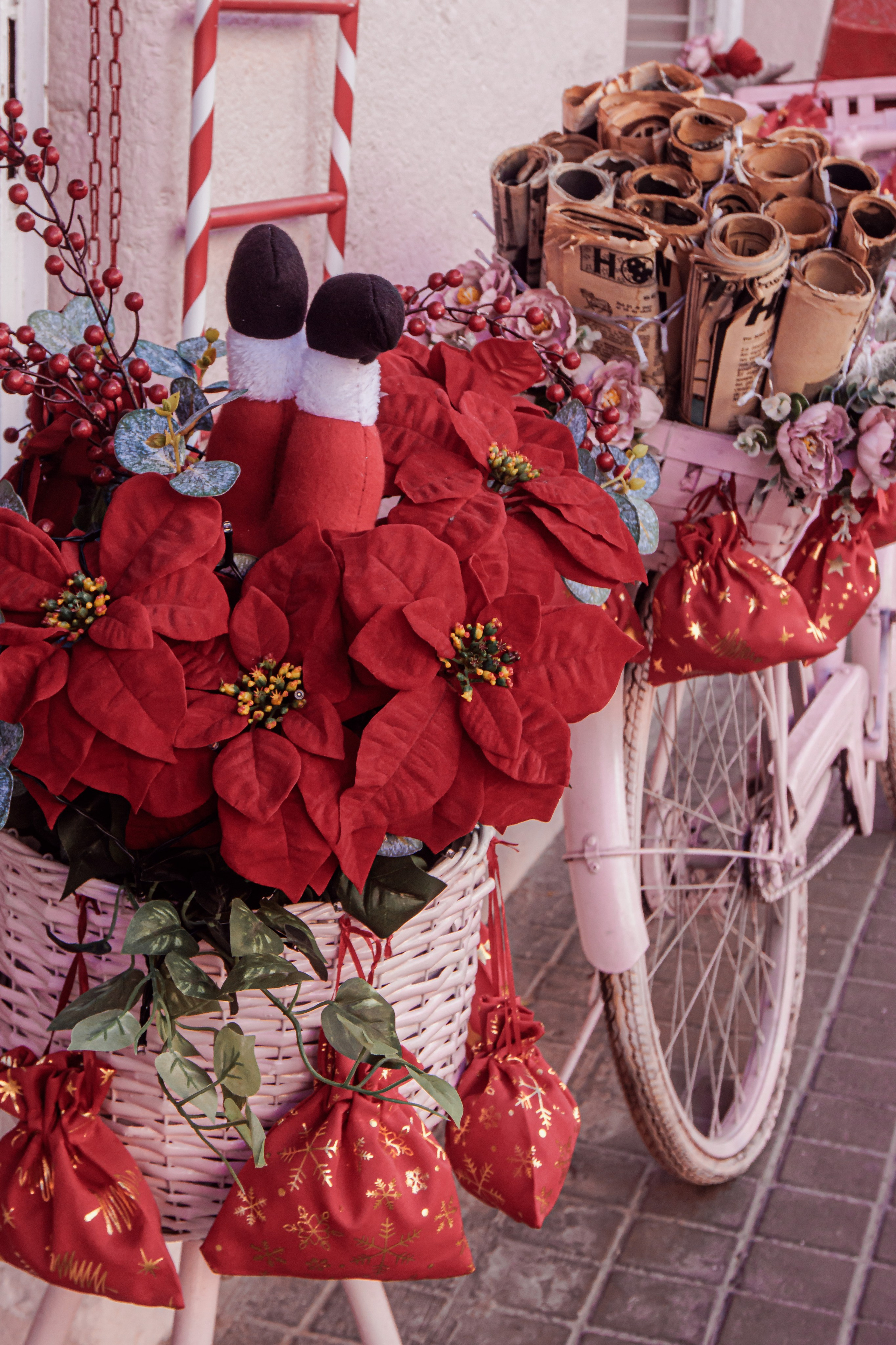 Salón de uñas. Fotógrafo de retrato, familia y reportajes en Valencia | España | Europa Vitalii Lumier